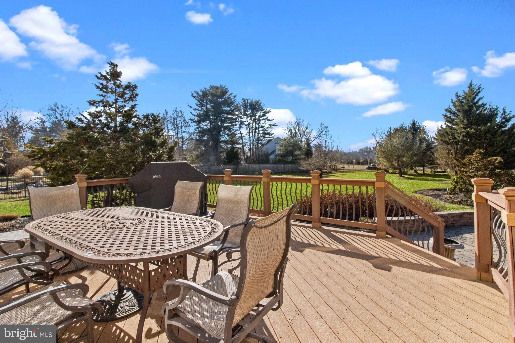 NORTHAMPTON HUNT - Residential