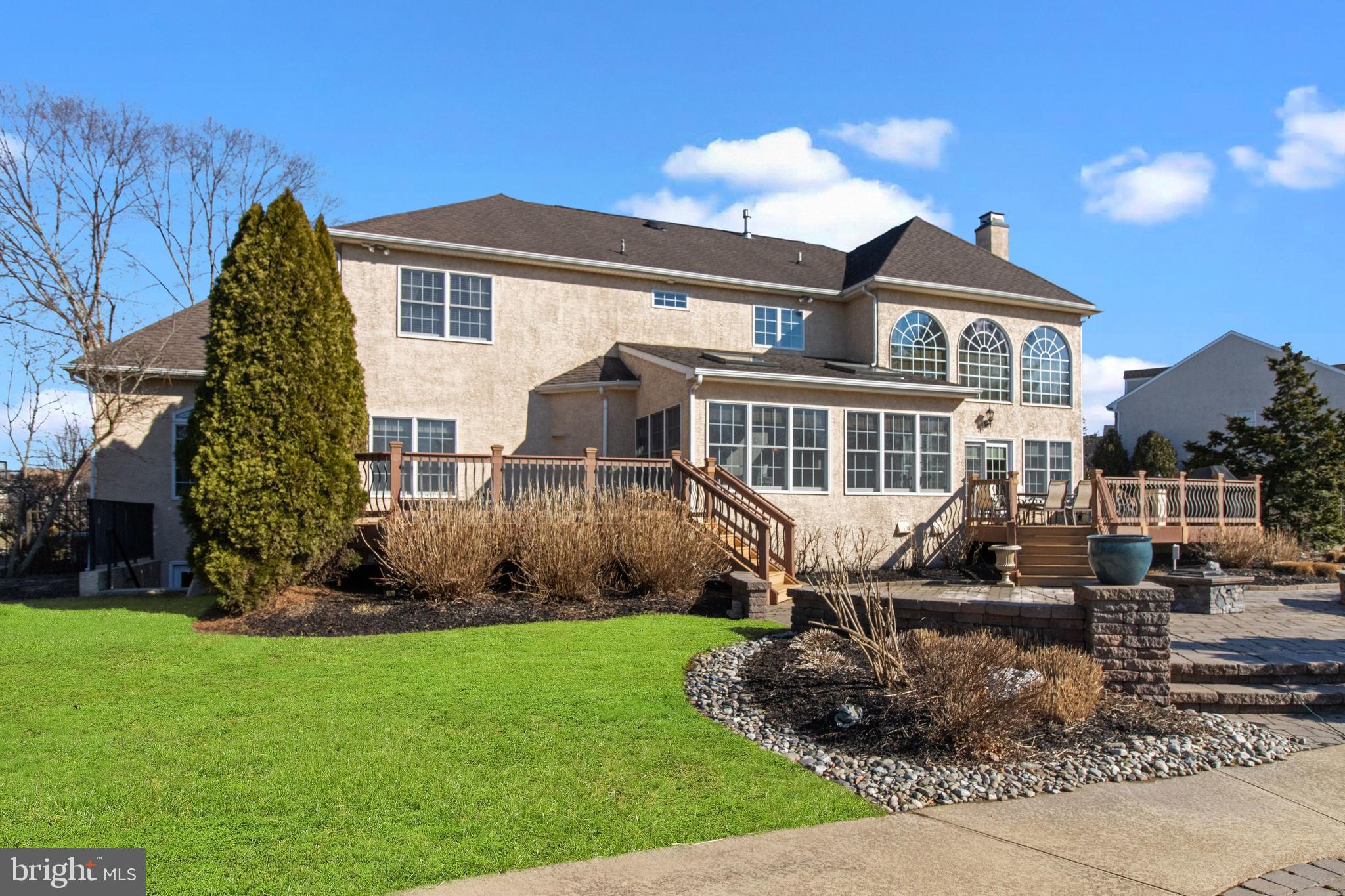 NORTHAMPTON HUNT - Residential