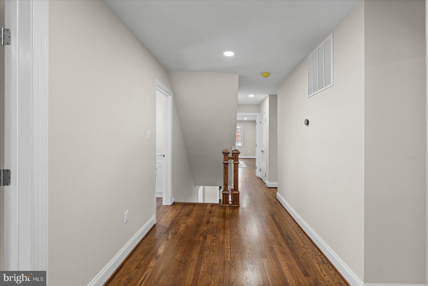 RIVER FALLS - Residential