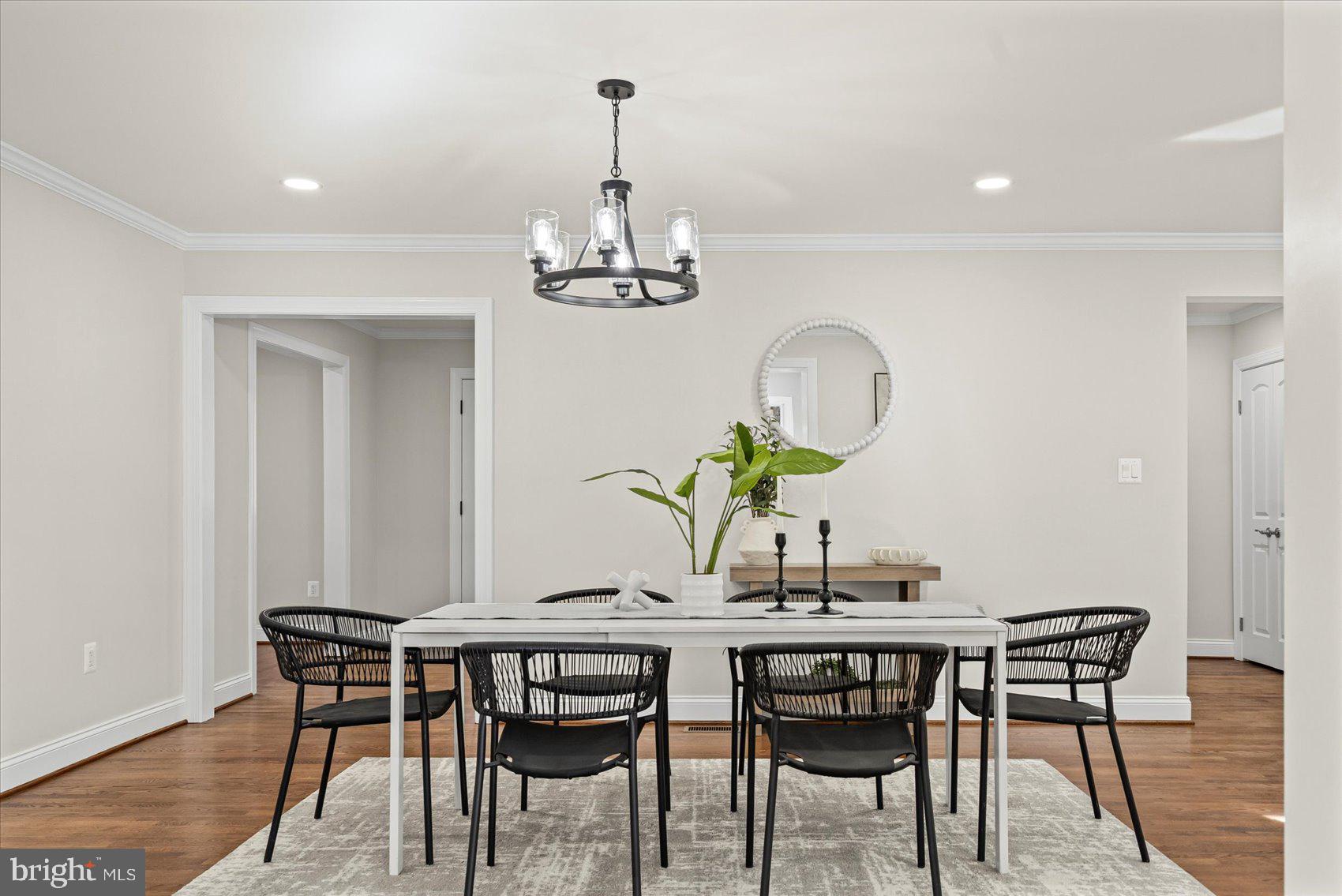 RIVER FALLS - Residential