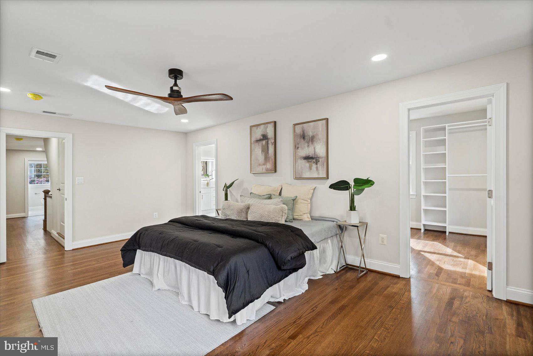 RIVER FALLS - Residential