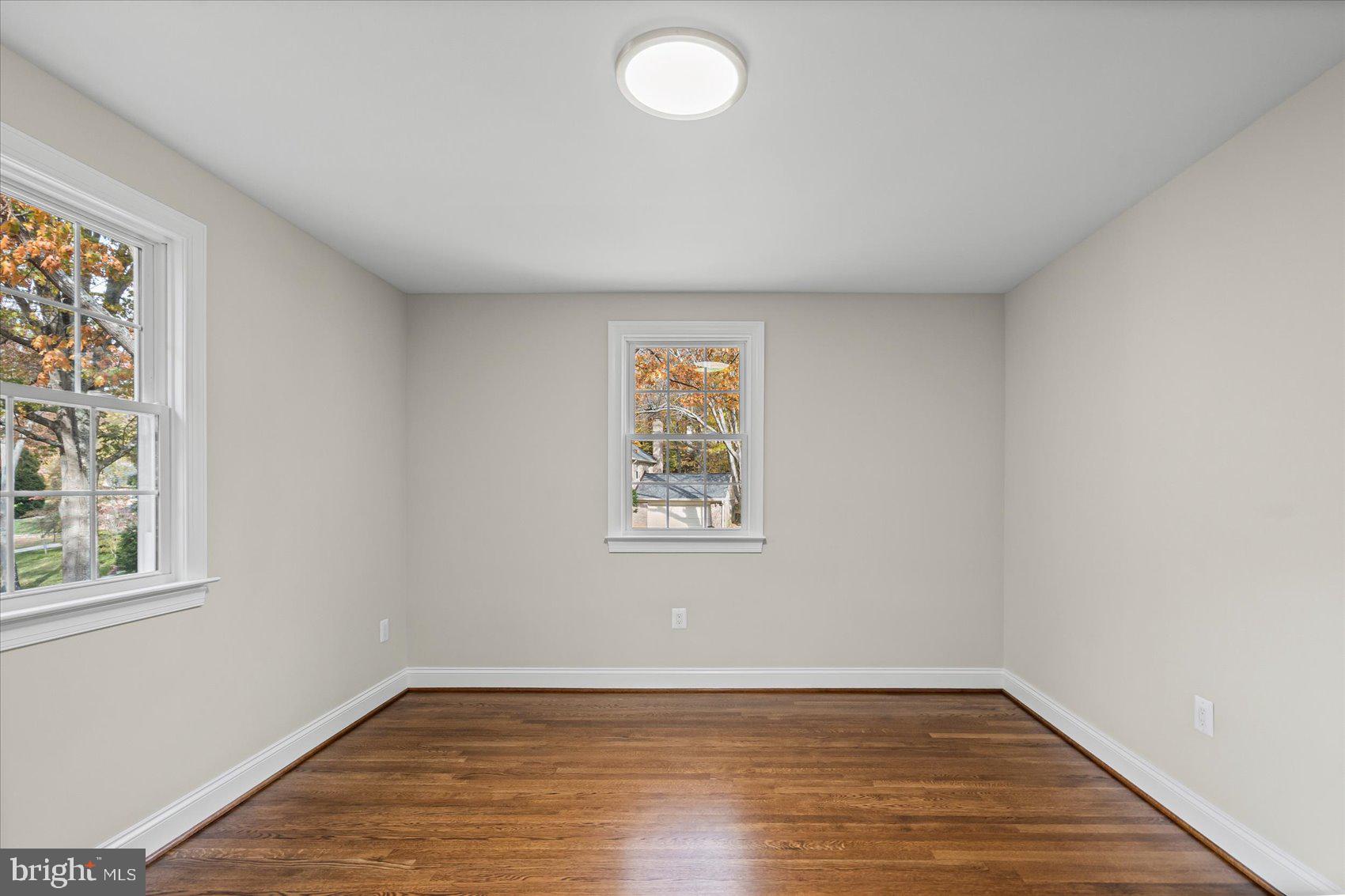 RIVER FALLS - Residential