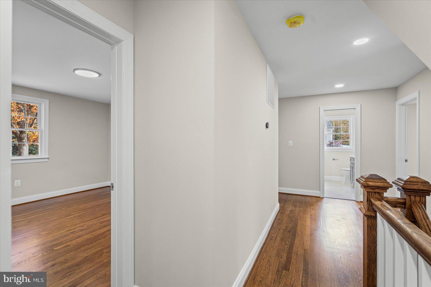 RIVER FALLS - Residential