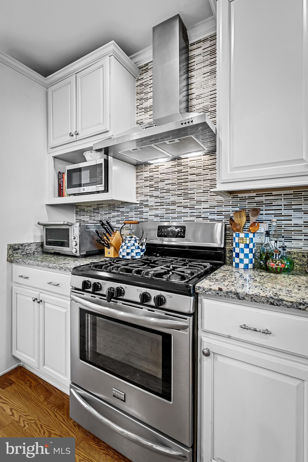 CANTON - Residential