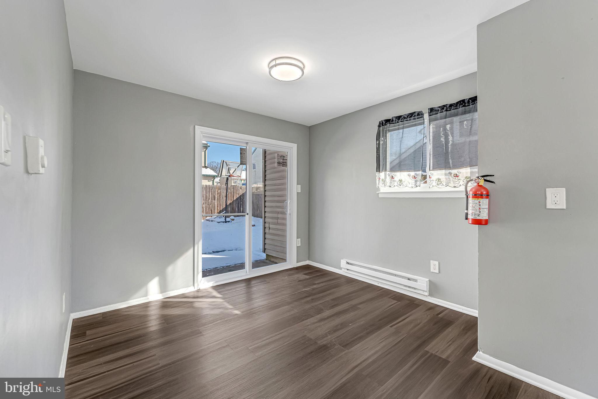 REVERE RUN - Residential