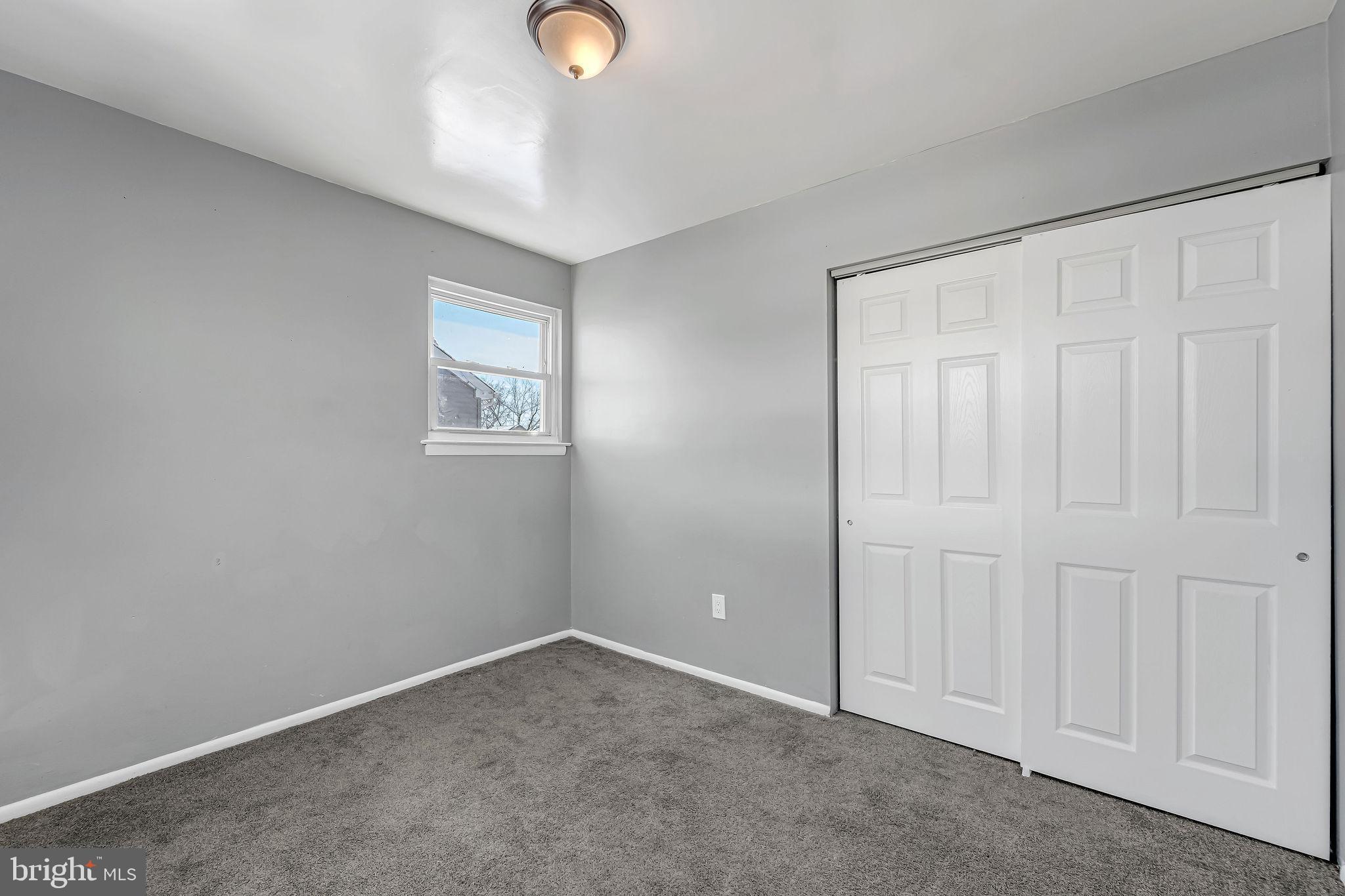 REVERE RUN - Residential