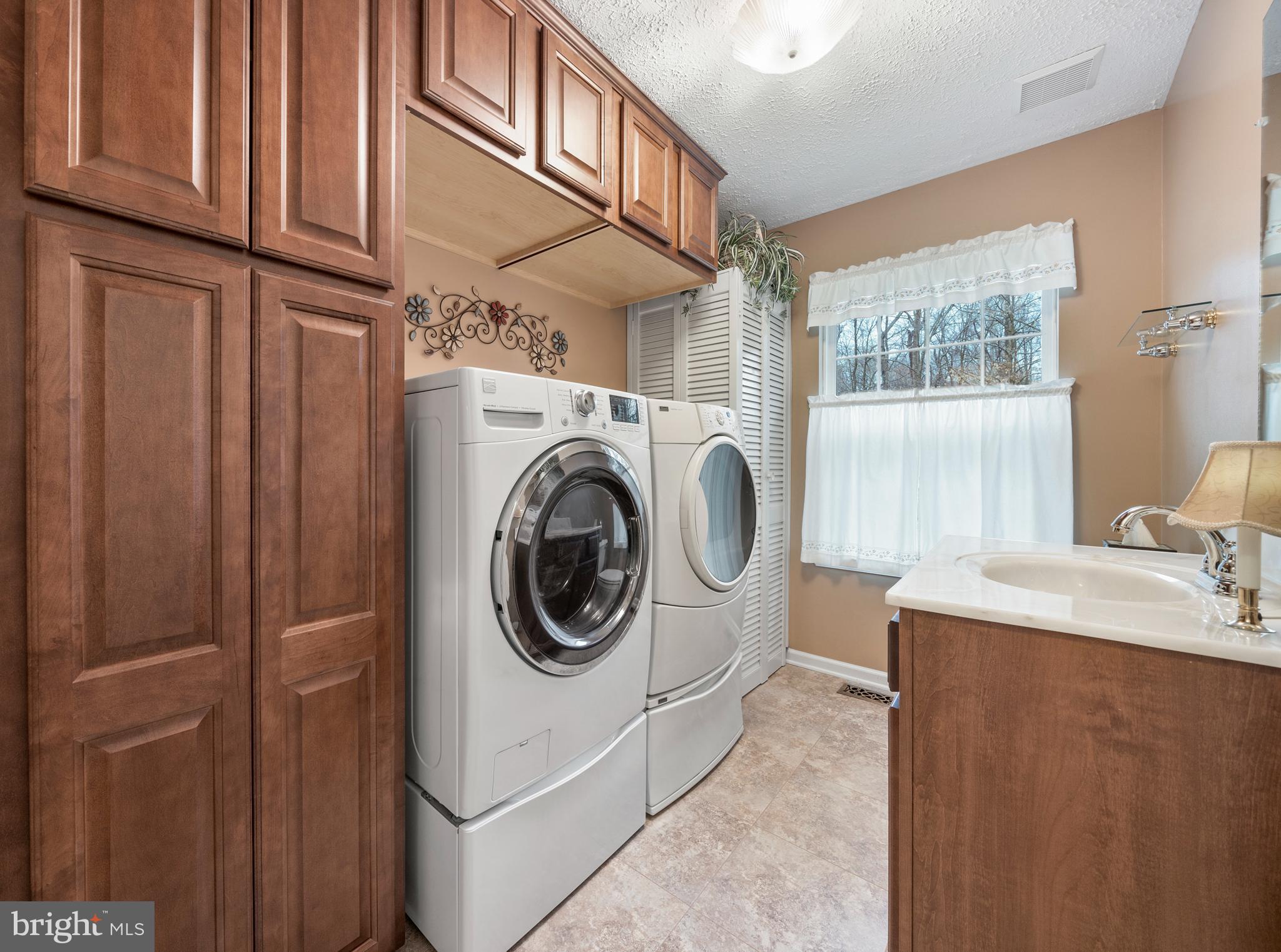 WOODVILLE ESTATES - Residential