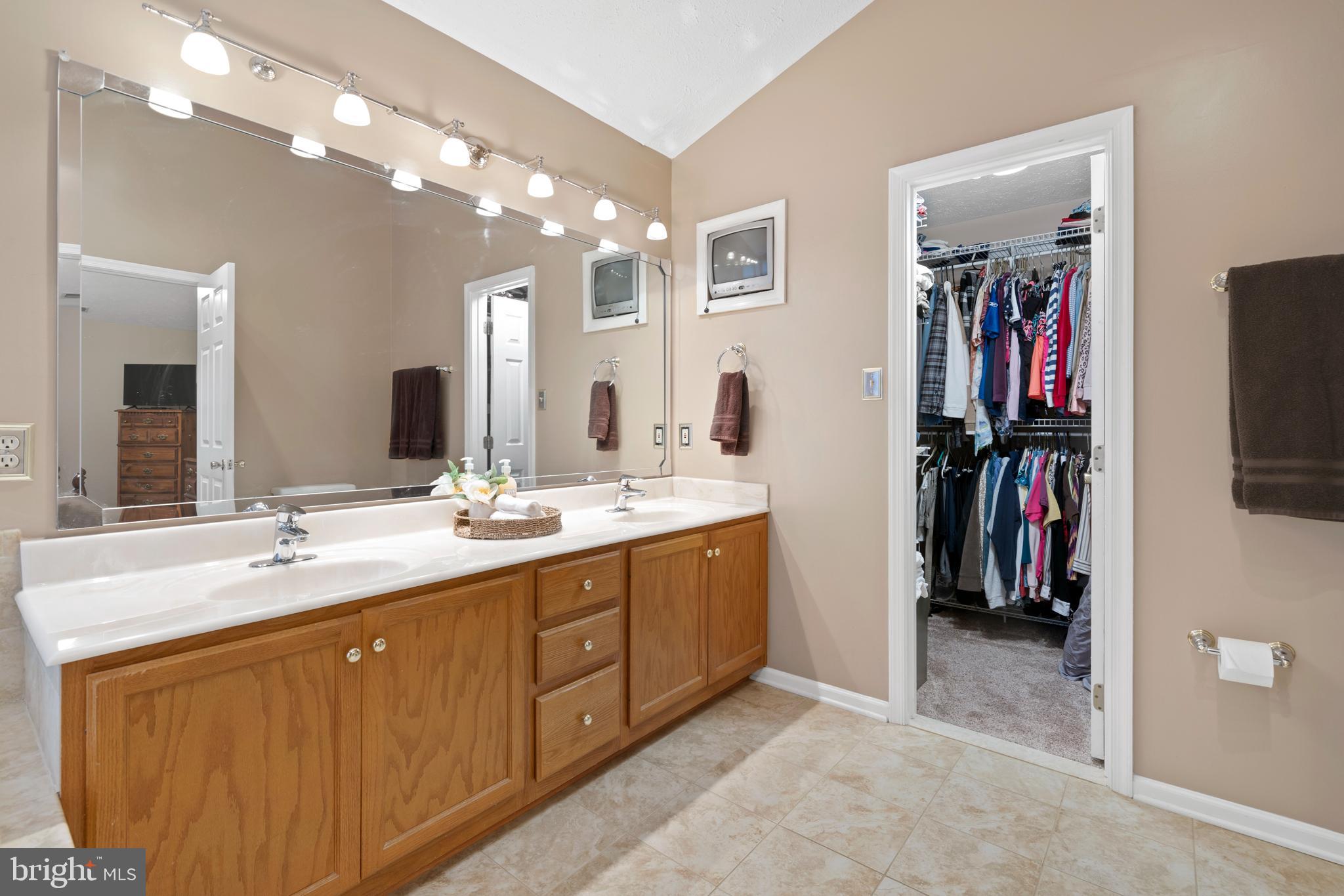 WOODVILLE ESTATES - Residential