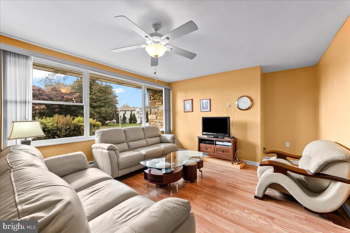 2119 BOXWOOD DRIVE