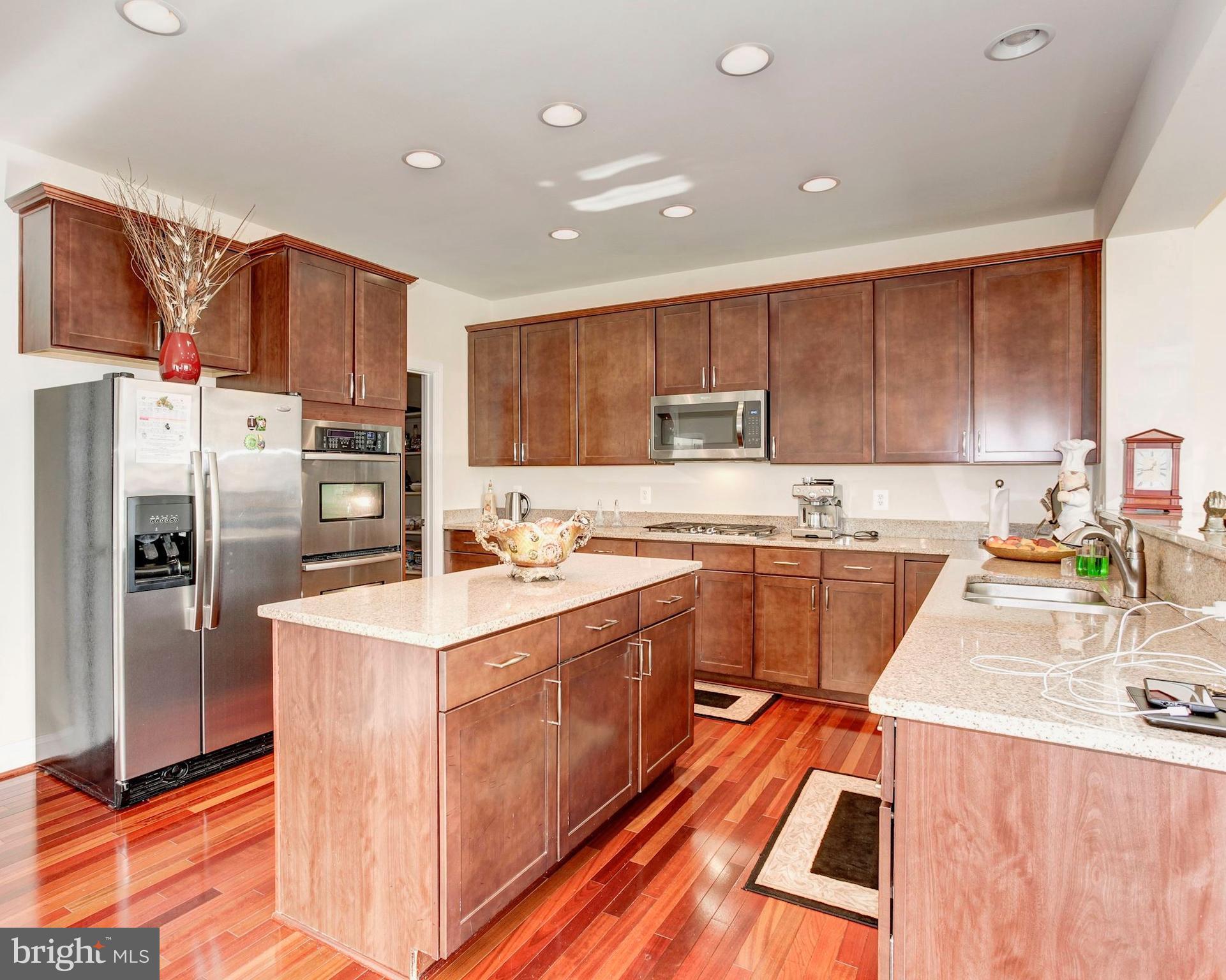 PORT POTOMAC - Residential