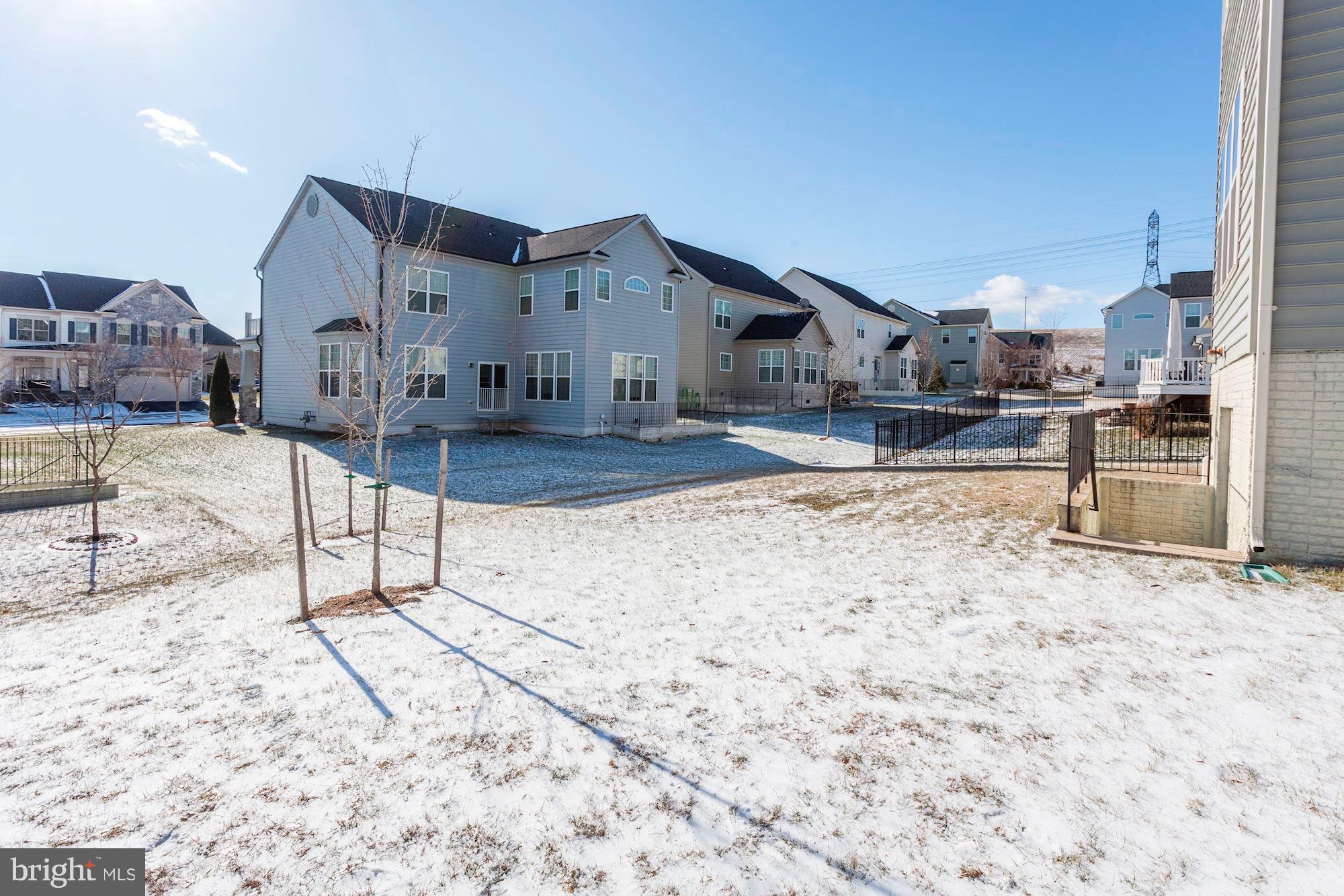 PORT POTOMAC - Residential