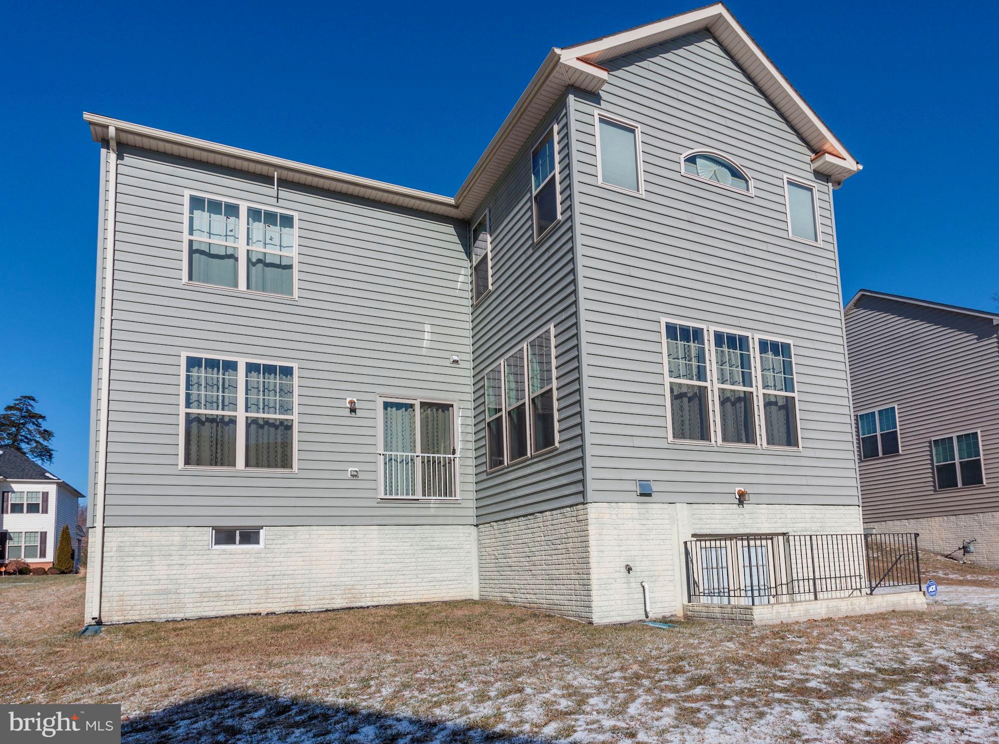 PORT POTOMAC - Residential