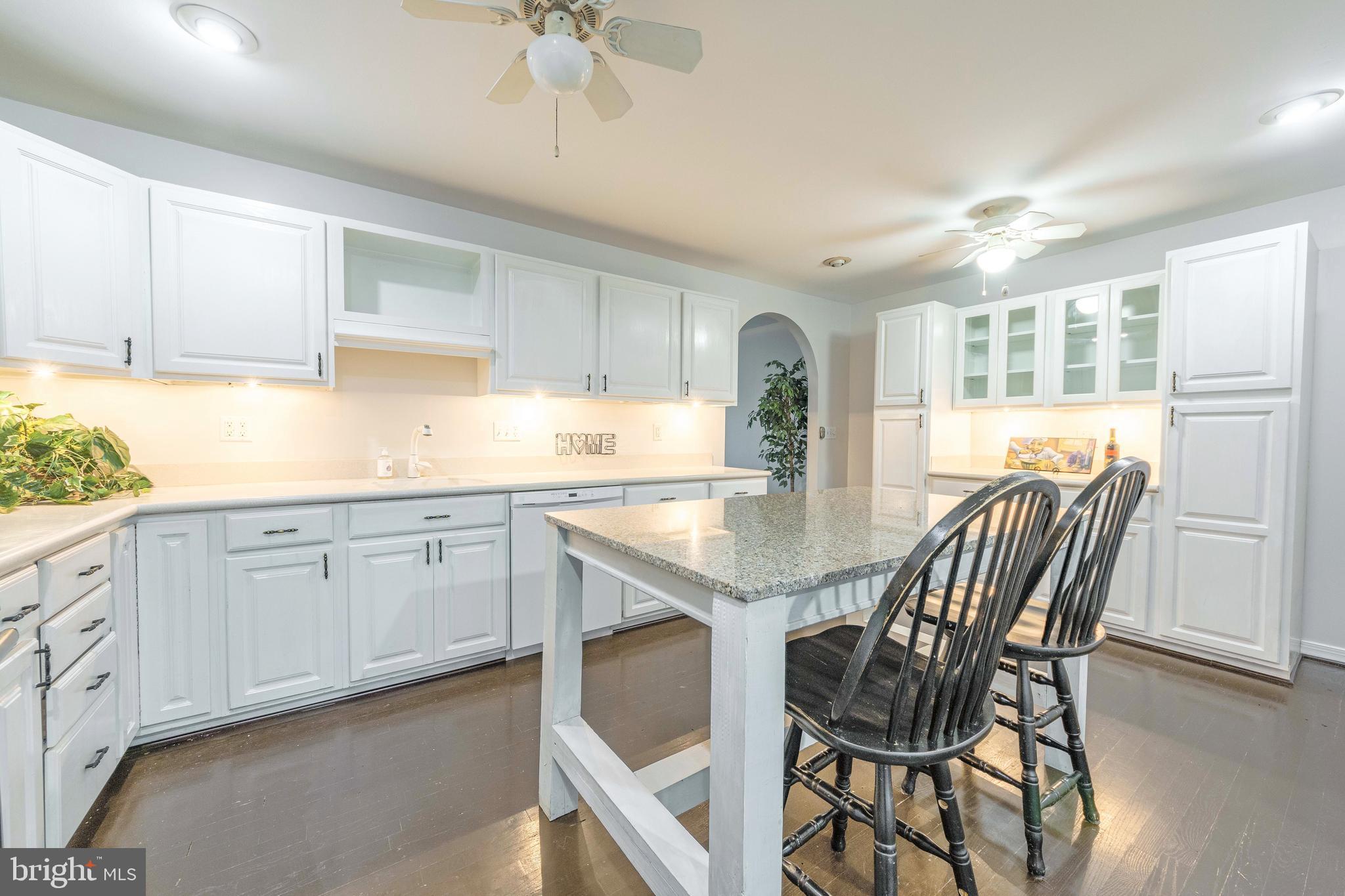 HARBOR VIEW - Residential