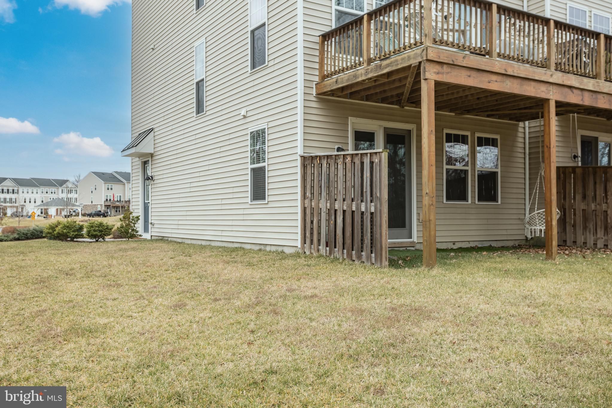 FIELDSTONE - Residential Lease