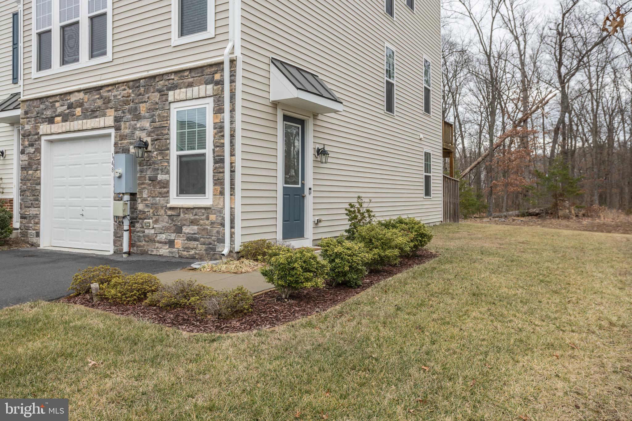 FIELDSTONE - Residential Lease