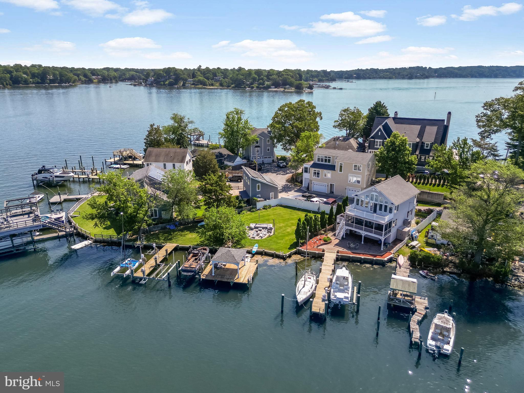 HERALD HARBOR - Residential