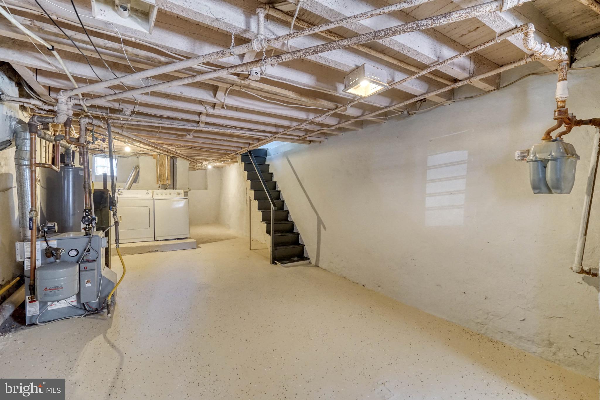 GRAYS FERRY - Residential Lease