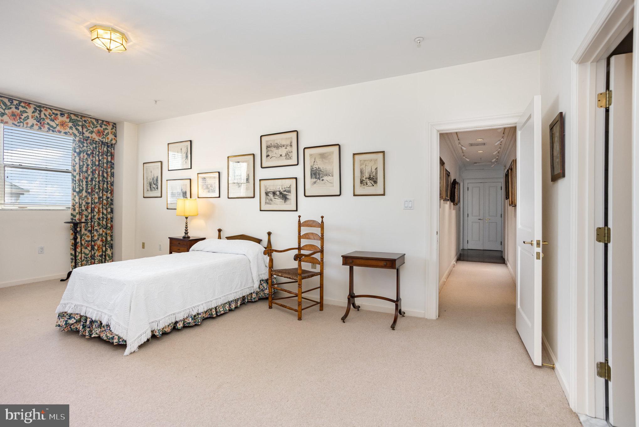 RESIDENCES AT THE COLONNADE - Residential