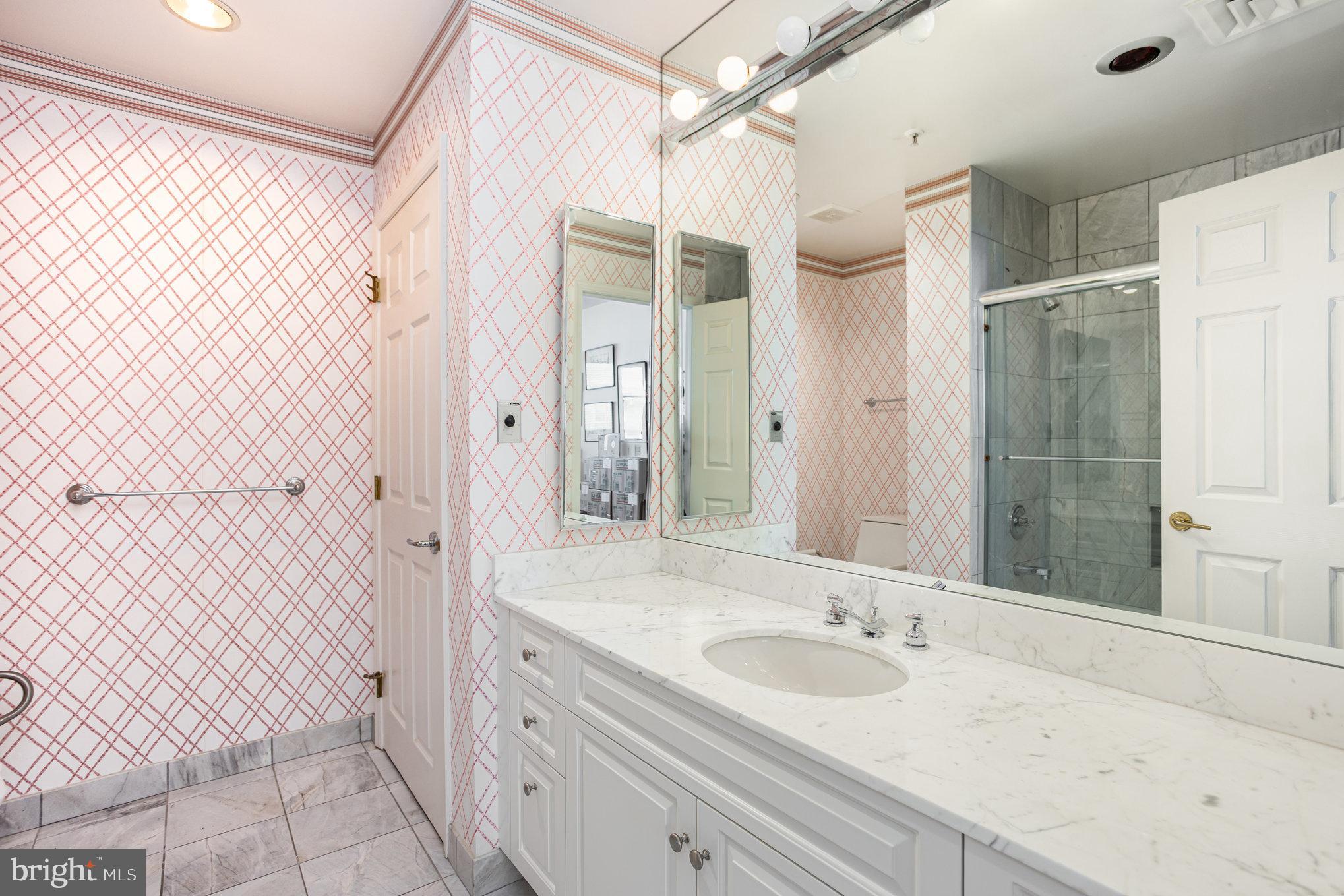 RESIDENCES AT THE COLONNADE - Residential