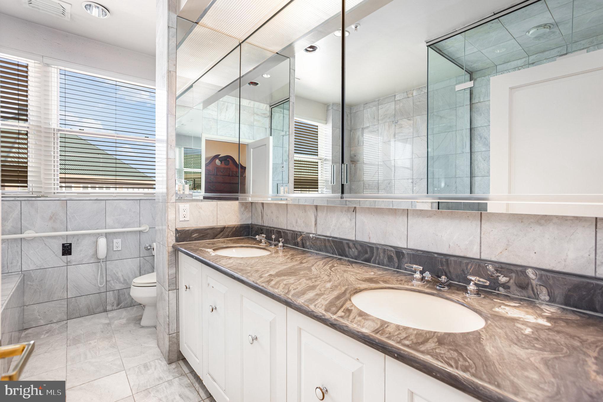 RESIDENCES AT THE COLONNADE - Residential
