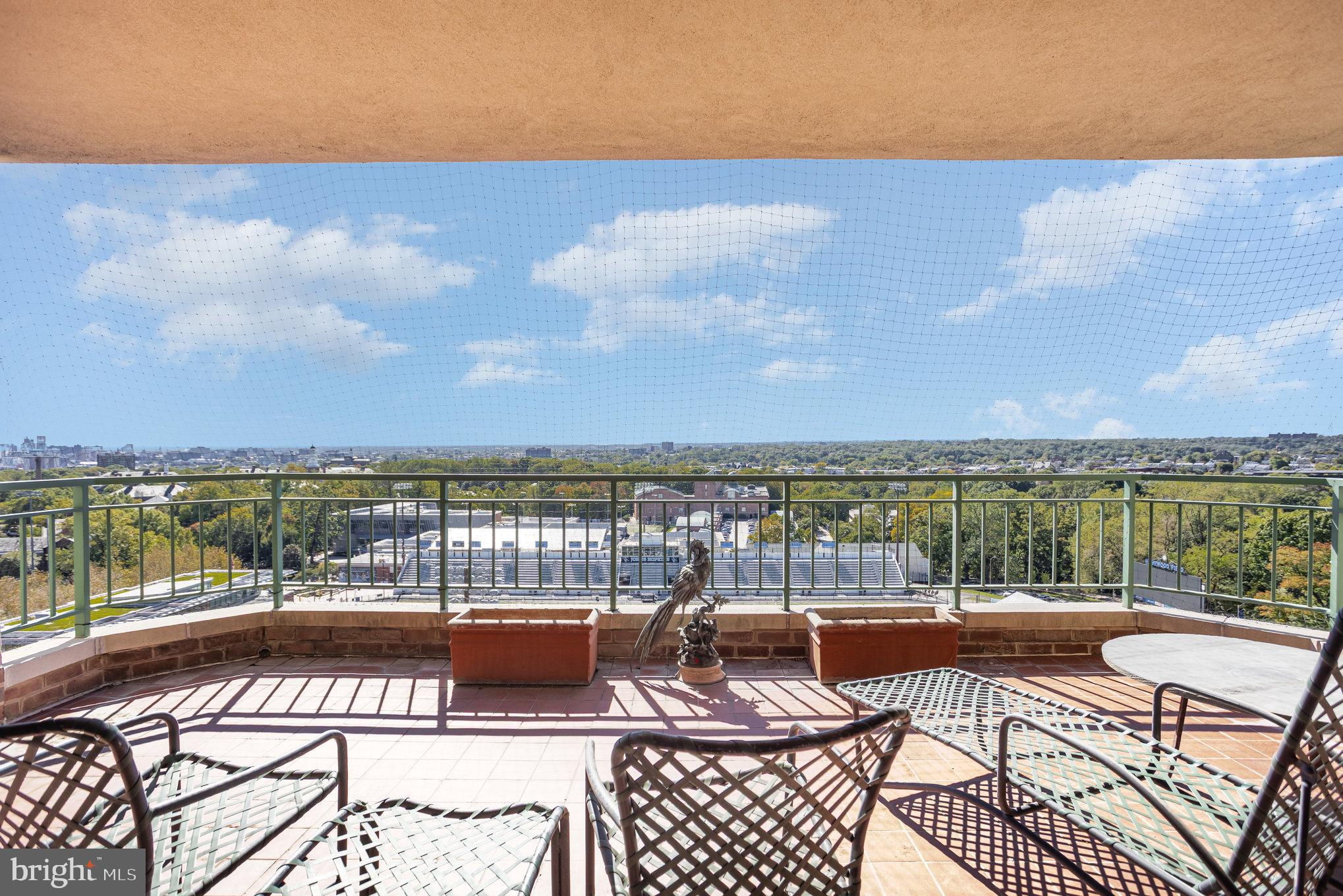 RESIDENCES AT THE COLONNADE - Residential