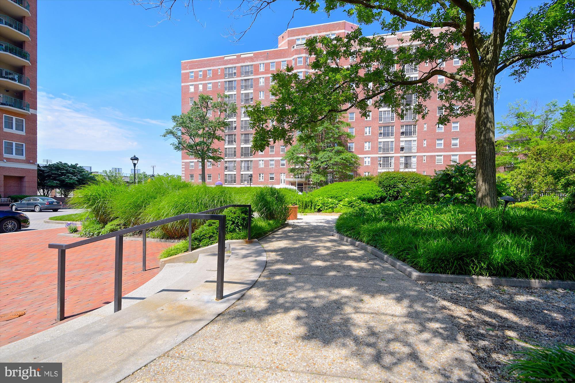 RESIDENCES AT THE COLONNADE - Residential