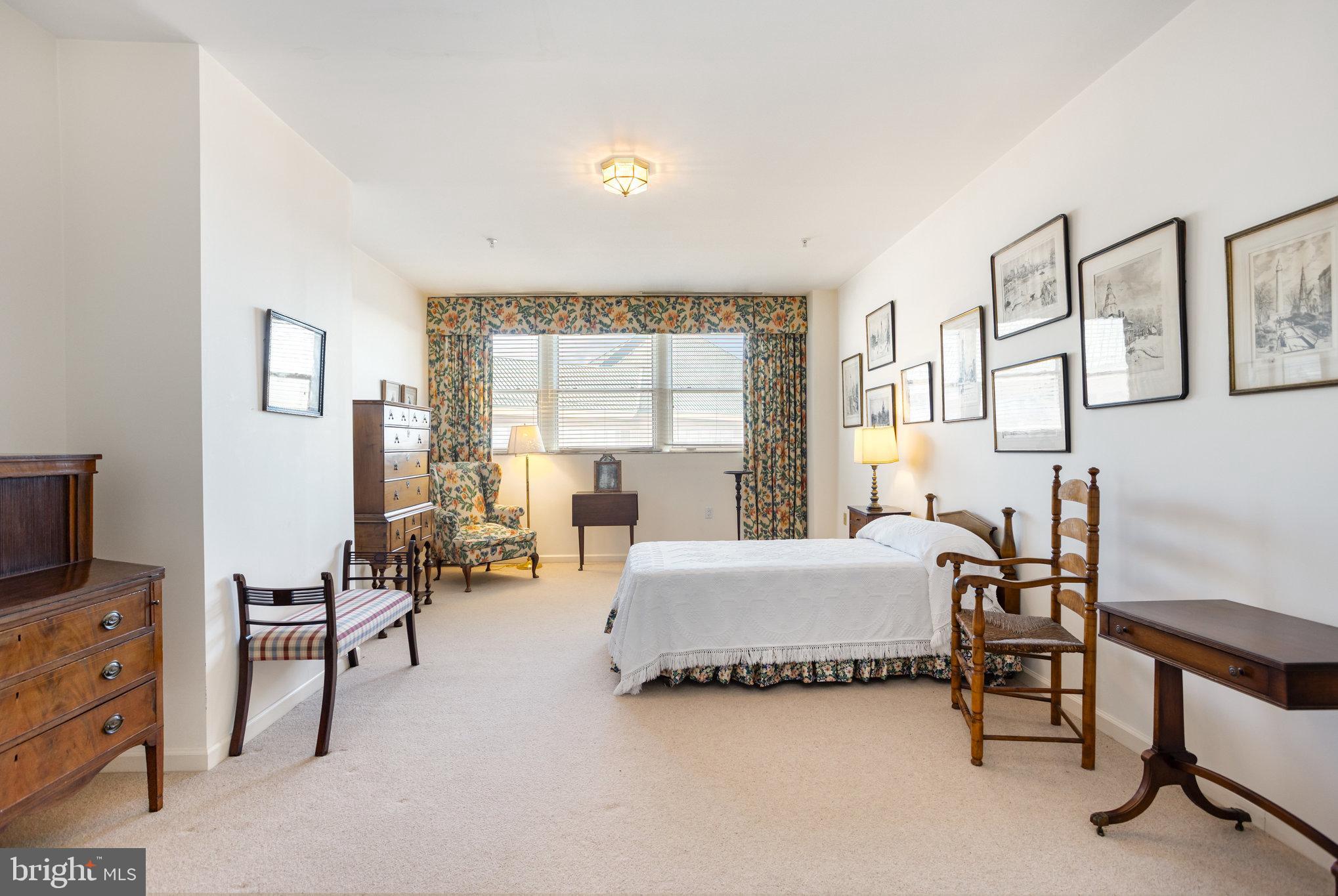 RESIDENCES AT THE COLONNADE - Residential