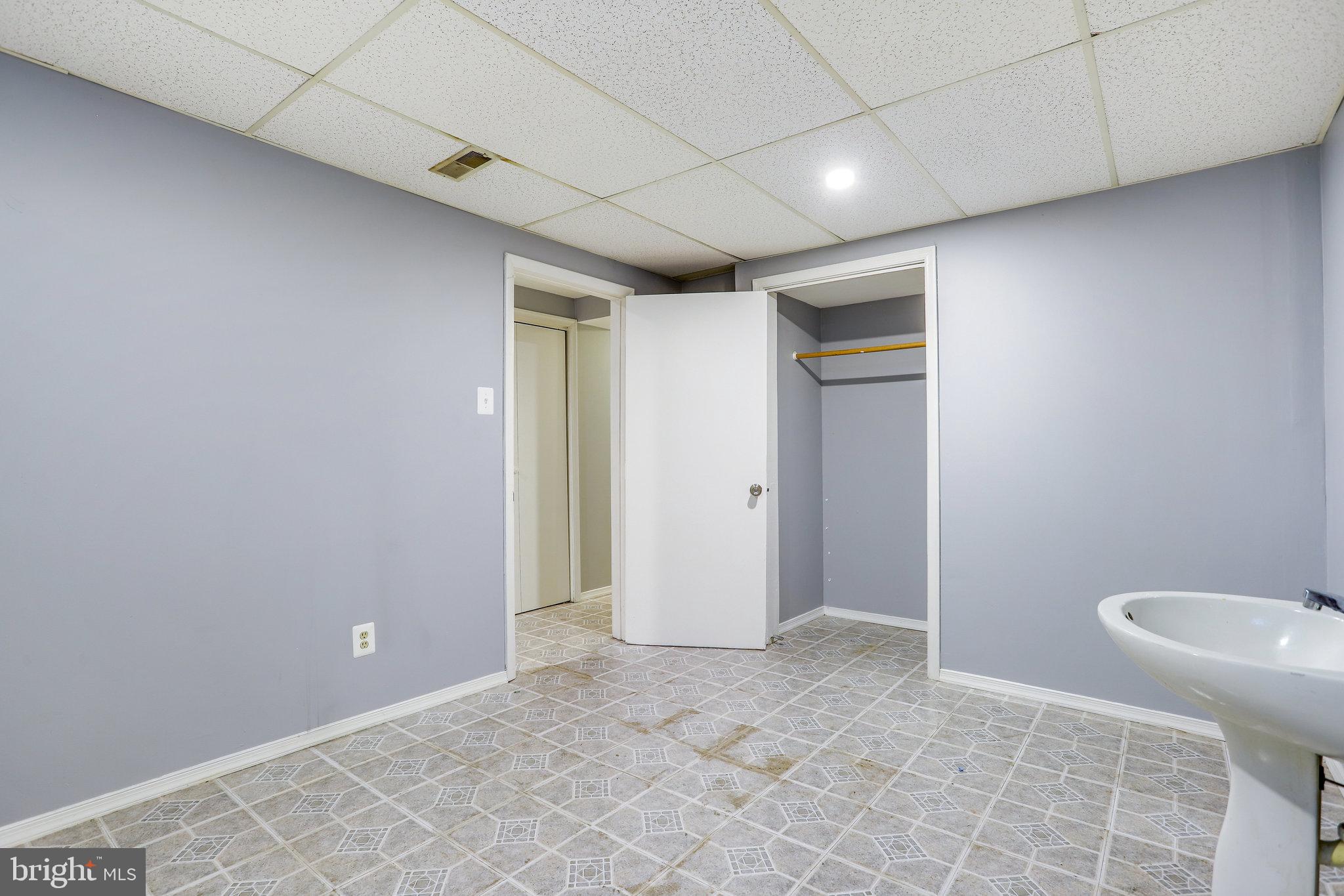 HADLEY FARMS - Residential