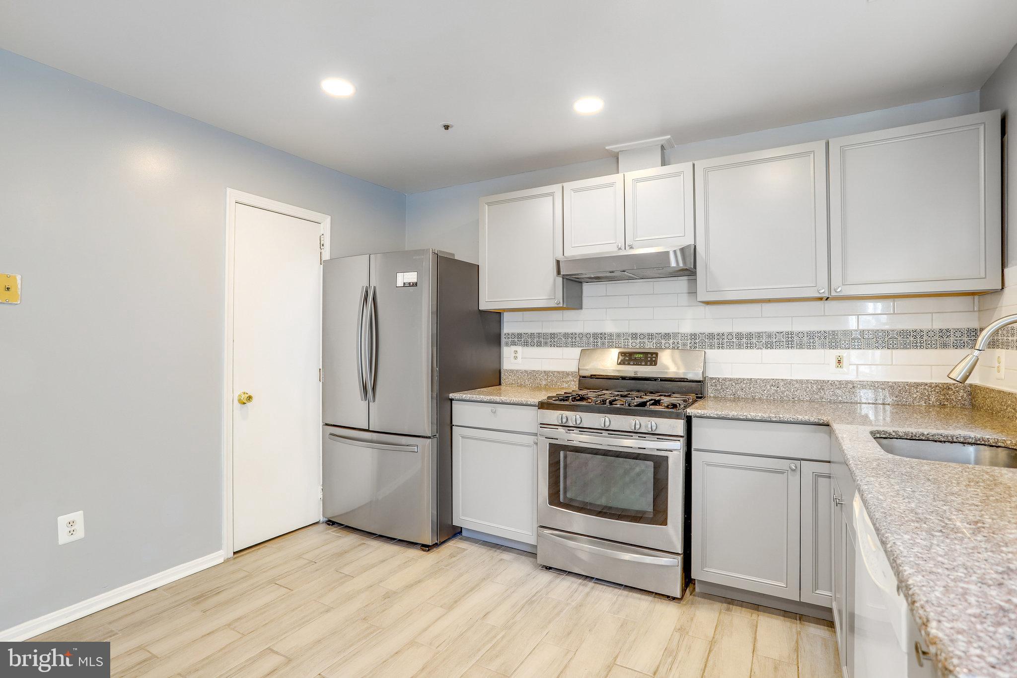 HADLEY FARMS - Residential