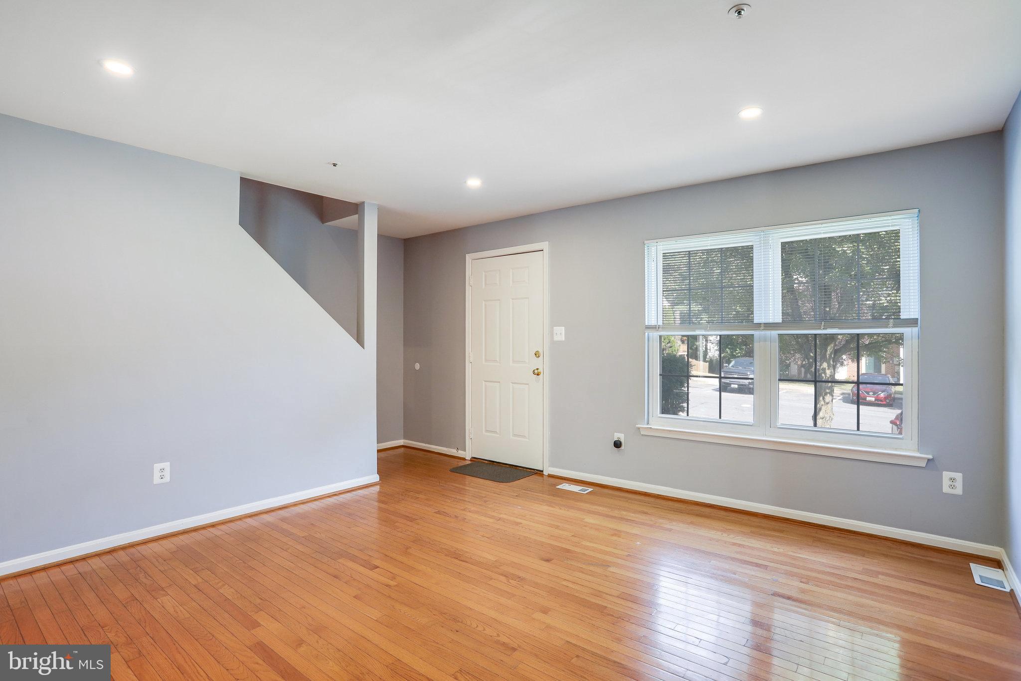 HADLEY FARMS - Residential