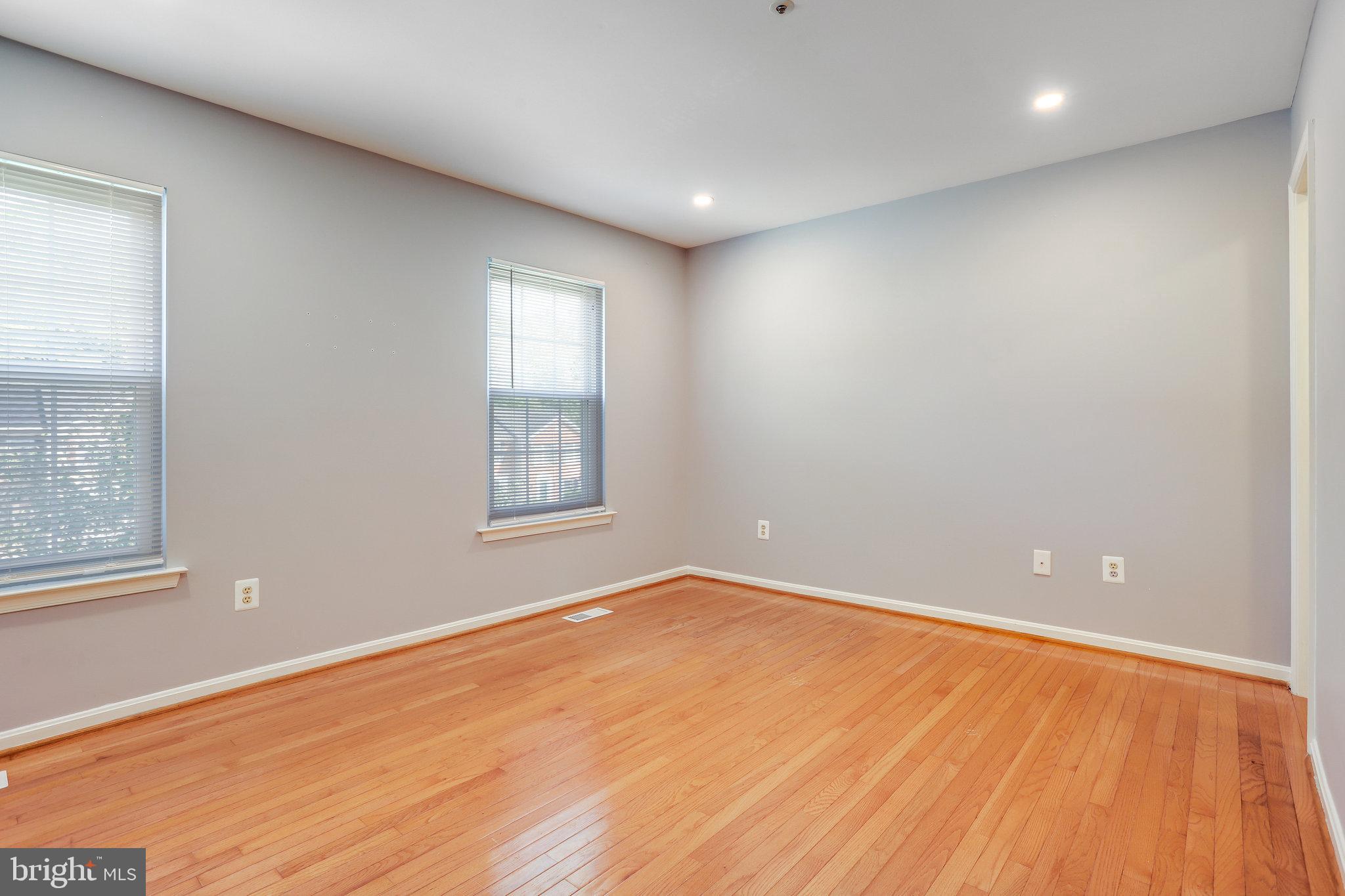 HADLEY FARMS - Residential