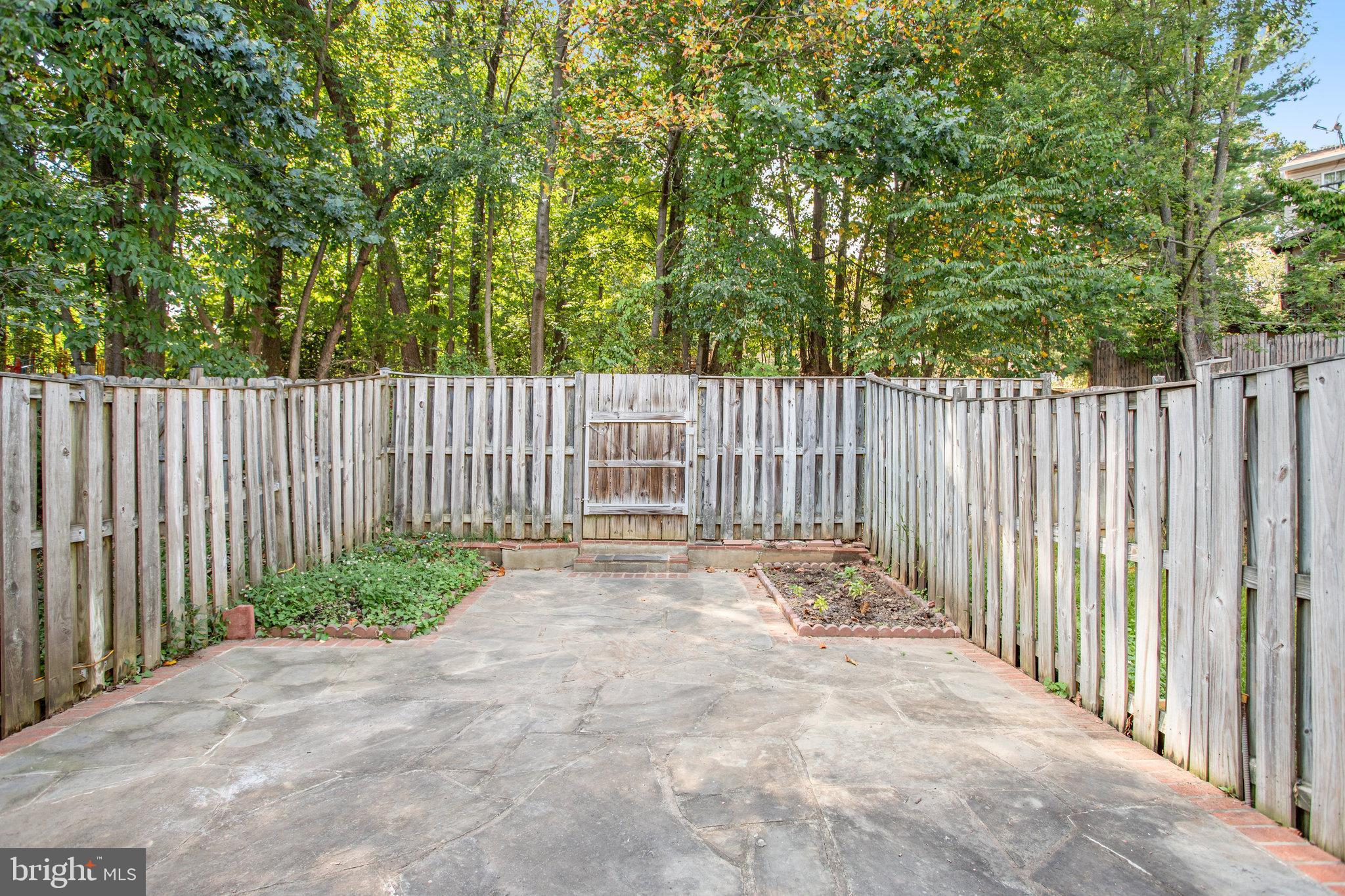 HADLEY FARMS - Residential