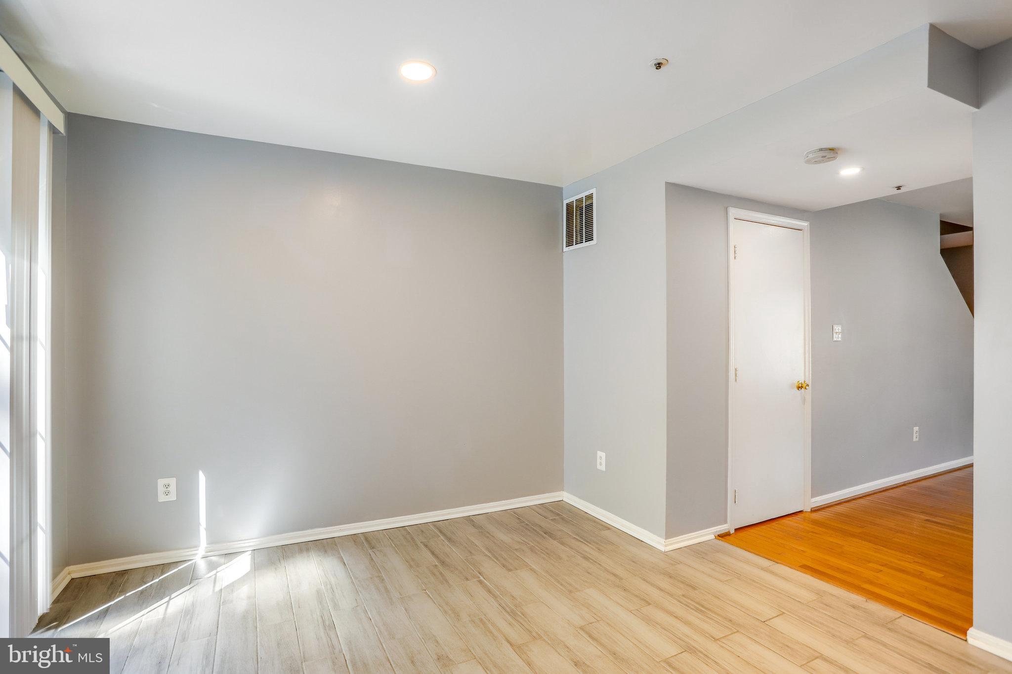 HADLEY FARMS - Residential