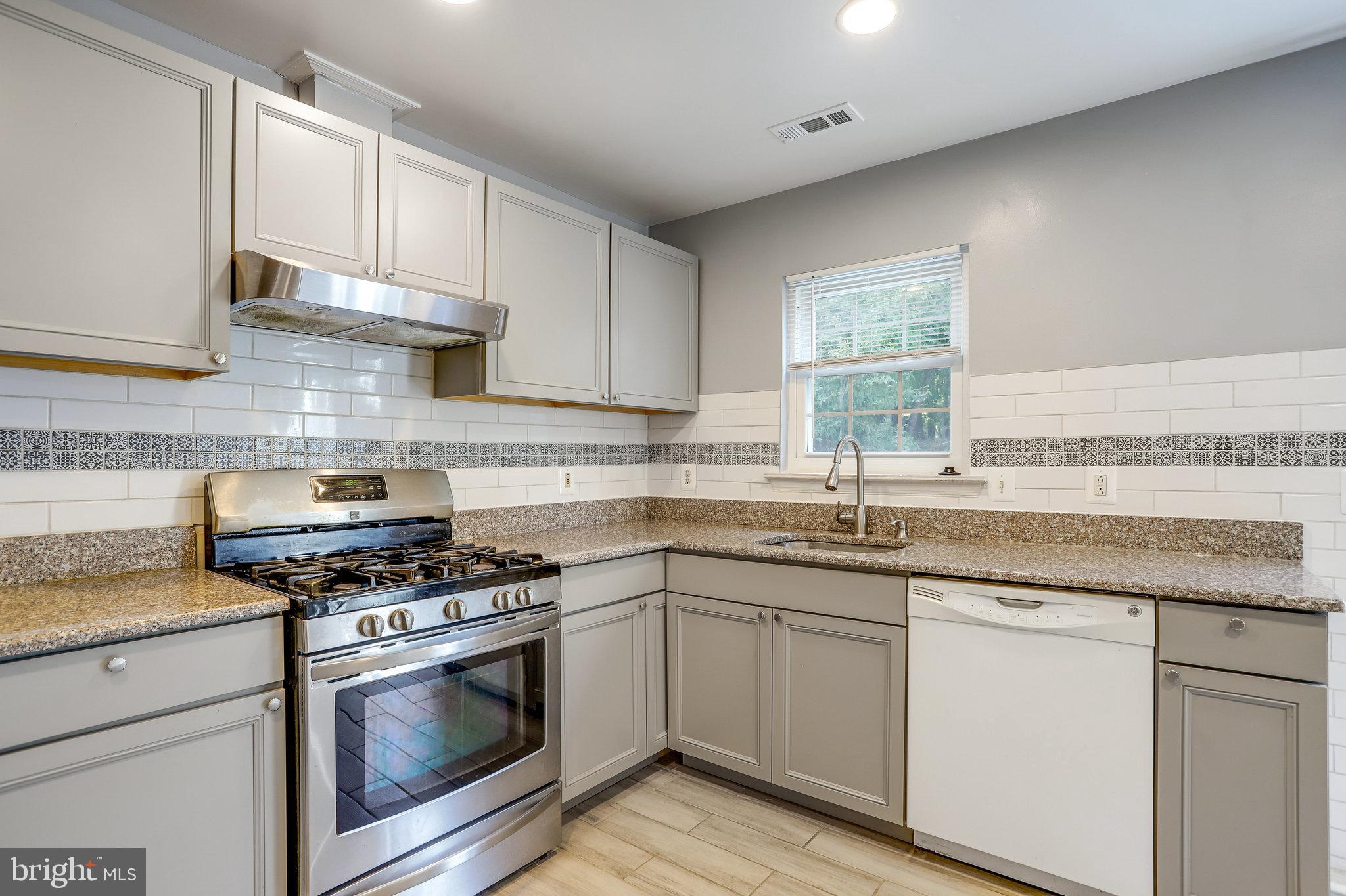 HADLEY FARMS - Residential