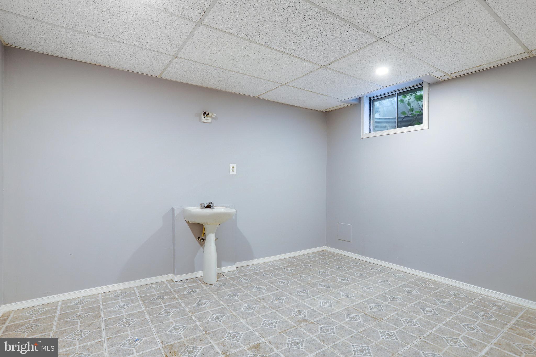 HADLEY FARMS - Residential