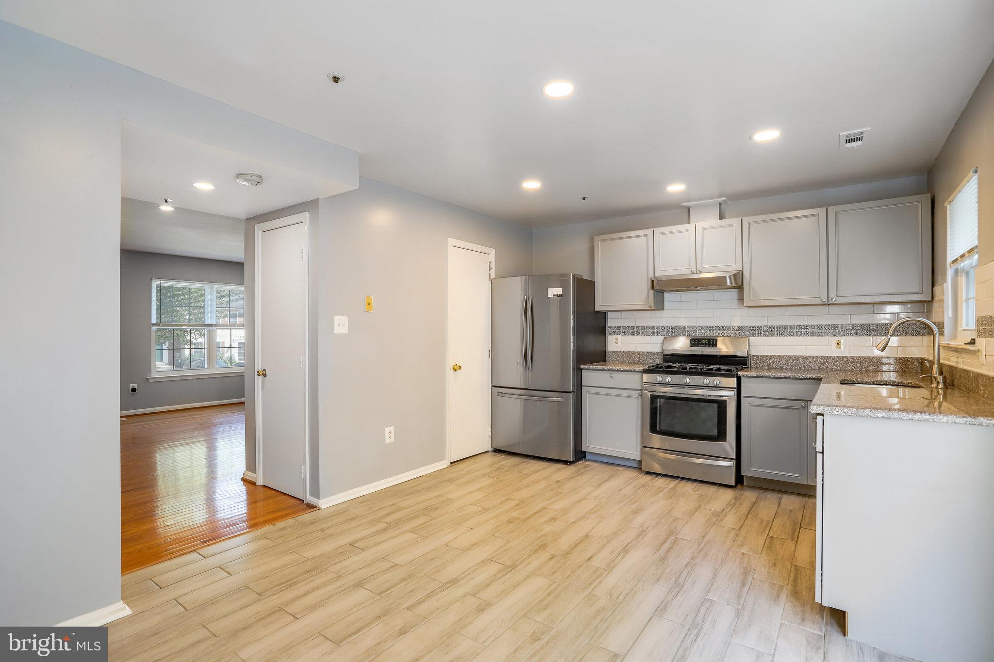 HADLEY FARMS - Residential