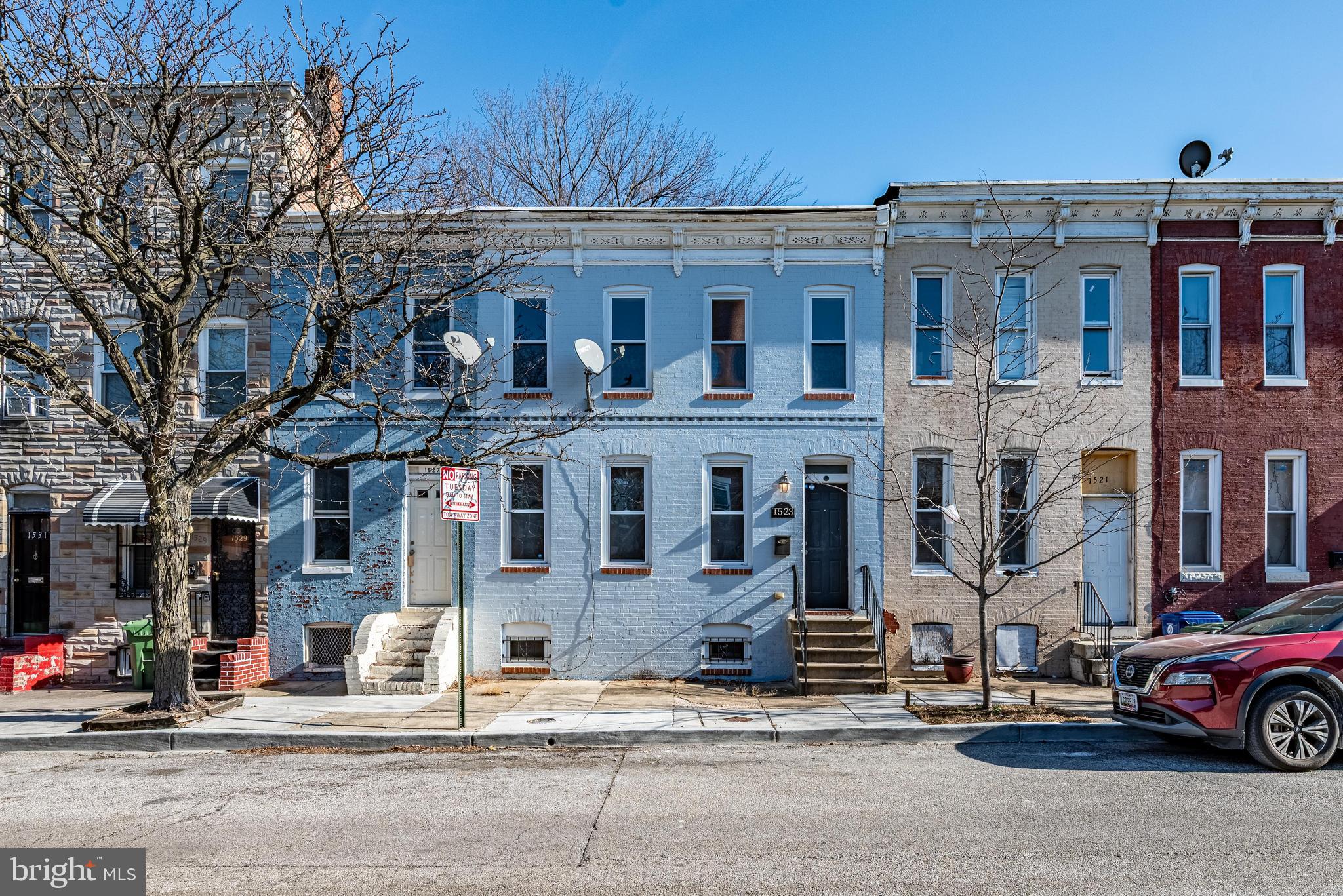 SANDTOWN-WINCHESTER - Residential