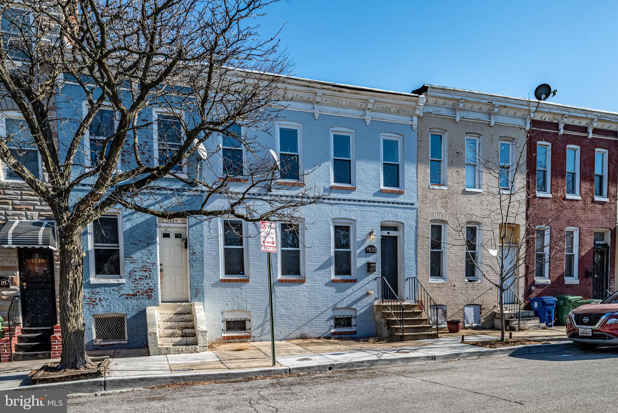 SANDTOWN-WINCHESTER - Residential