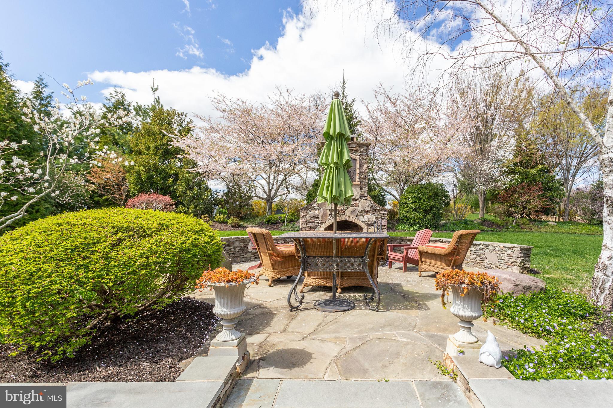 HOMEPORT FARM - Residential