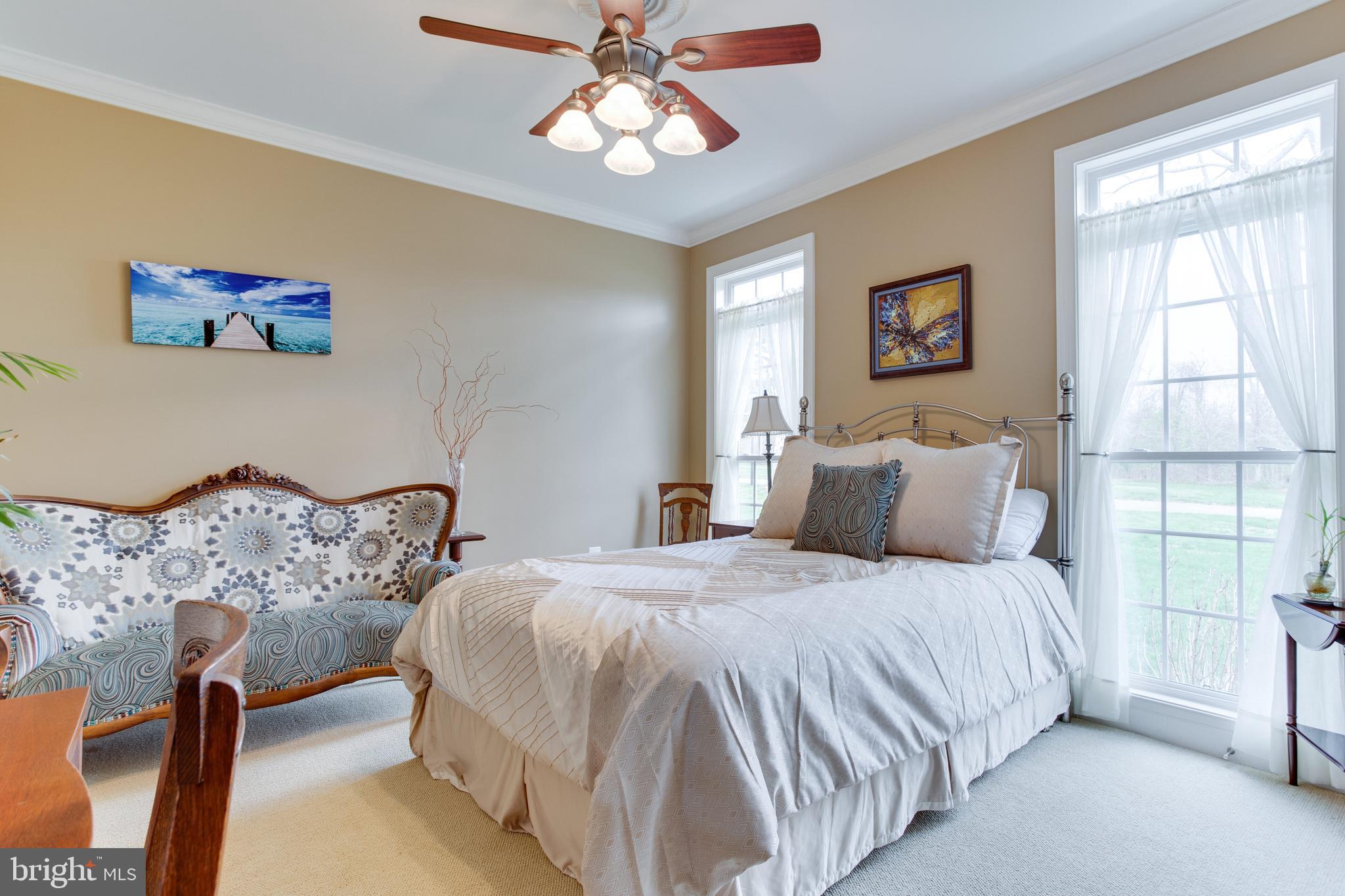 HOMEPORT FARM - Residential