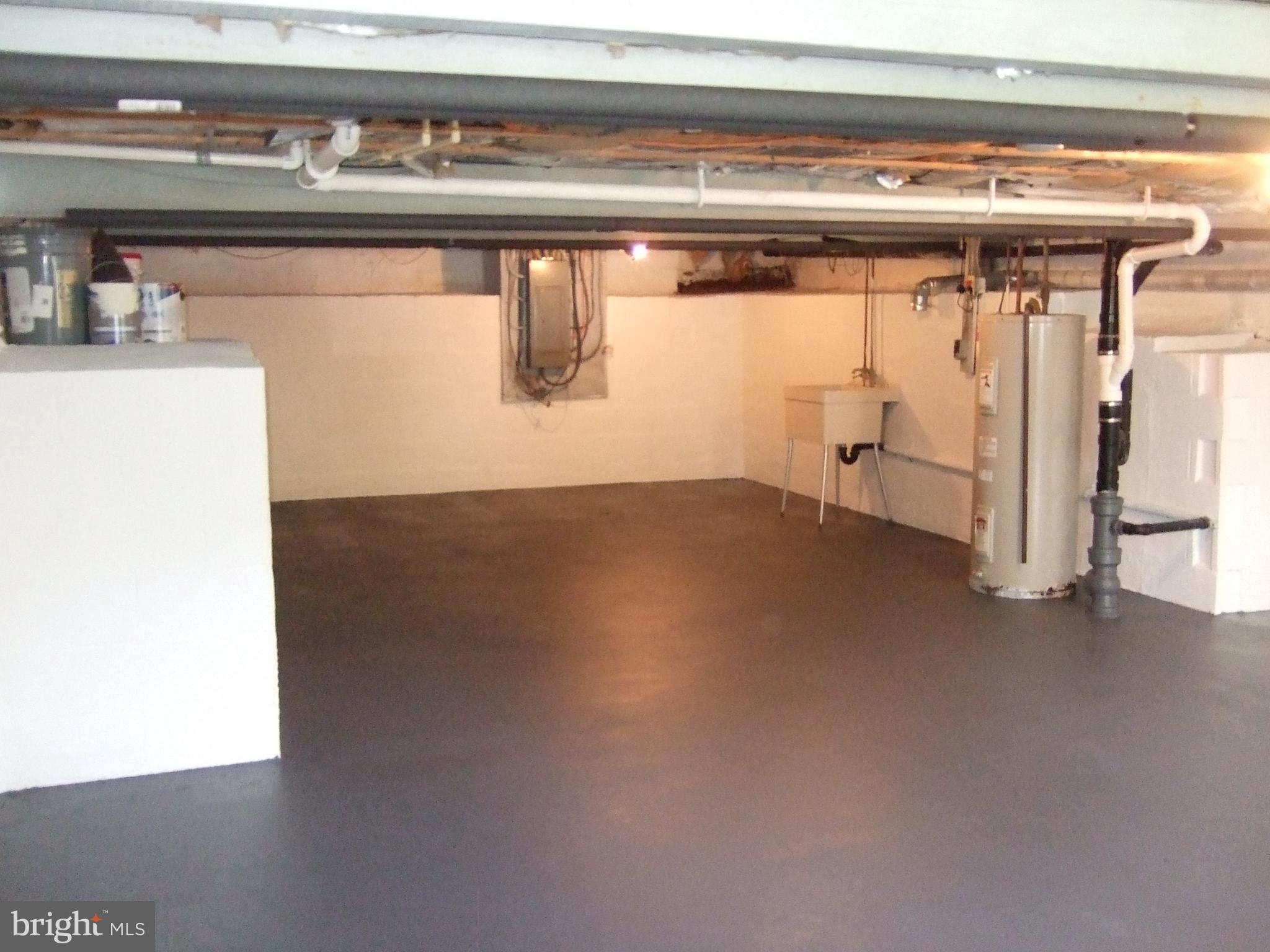 WEST ANNAPOLIS - Residential Lease