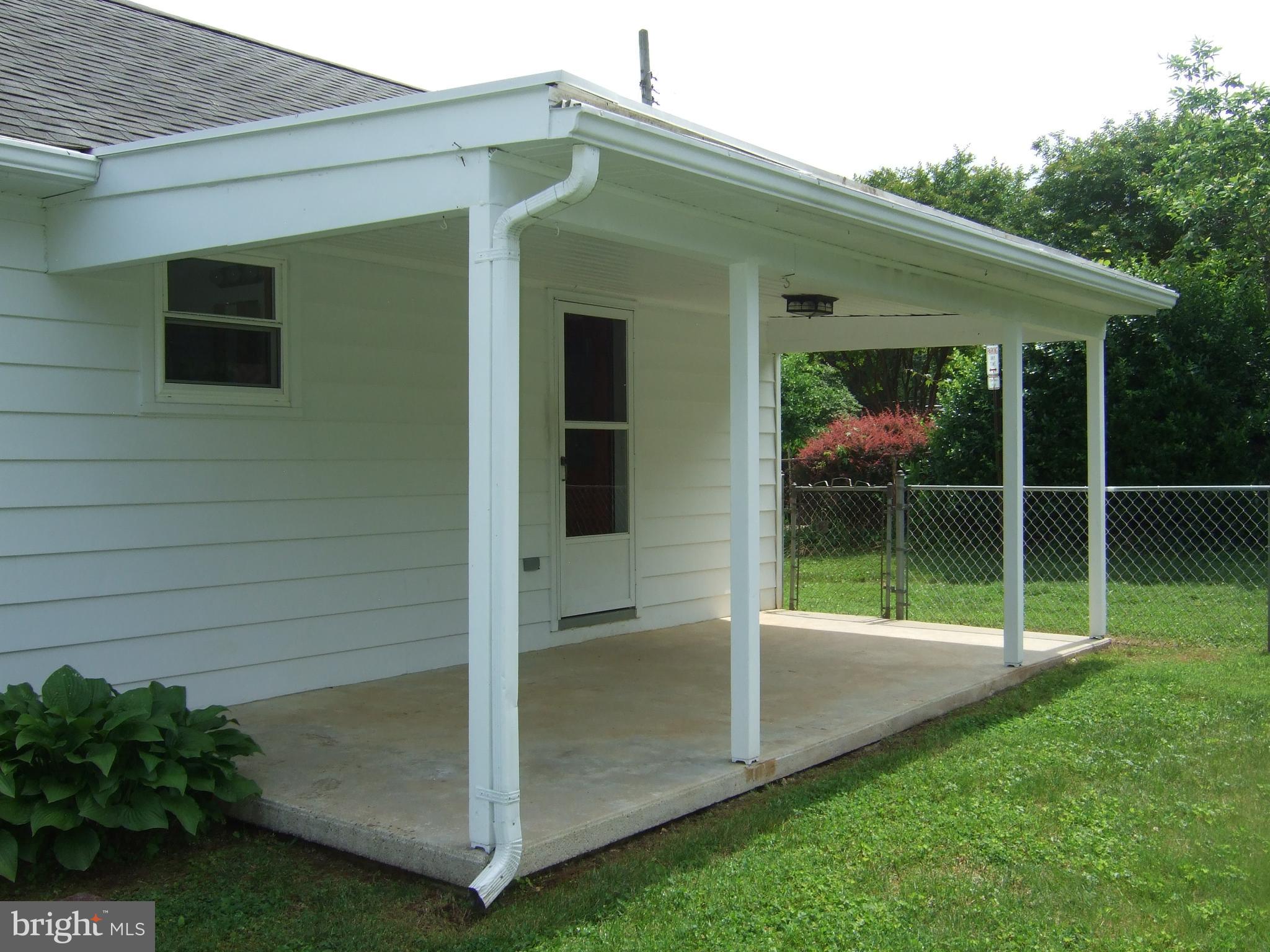 WEST ANNAPOLIS - Residential Lease