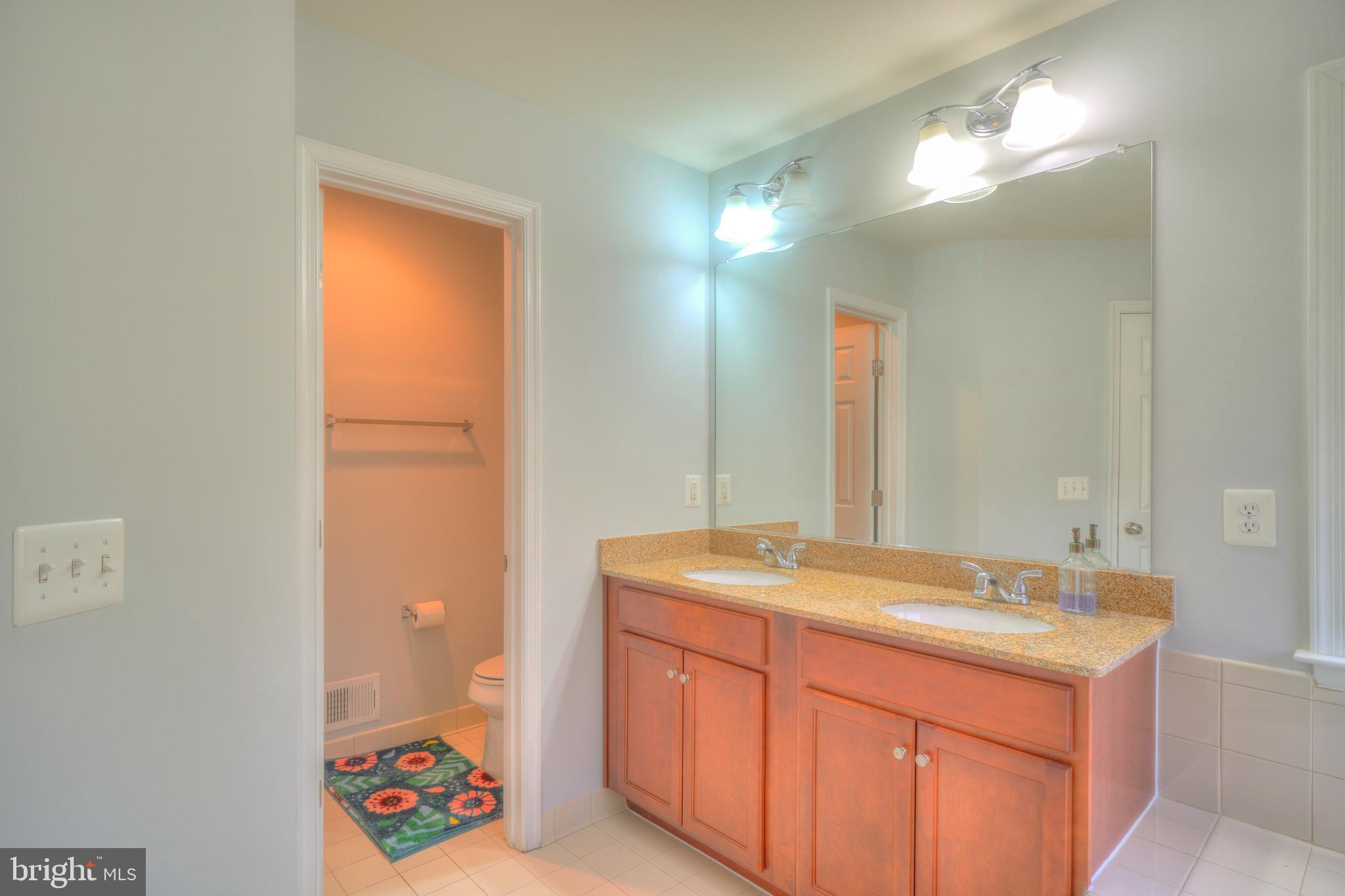 ALEXANDERS CHASE - Residential