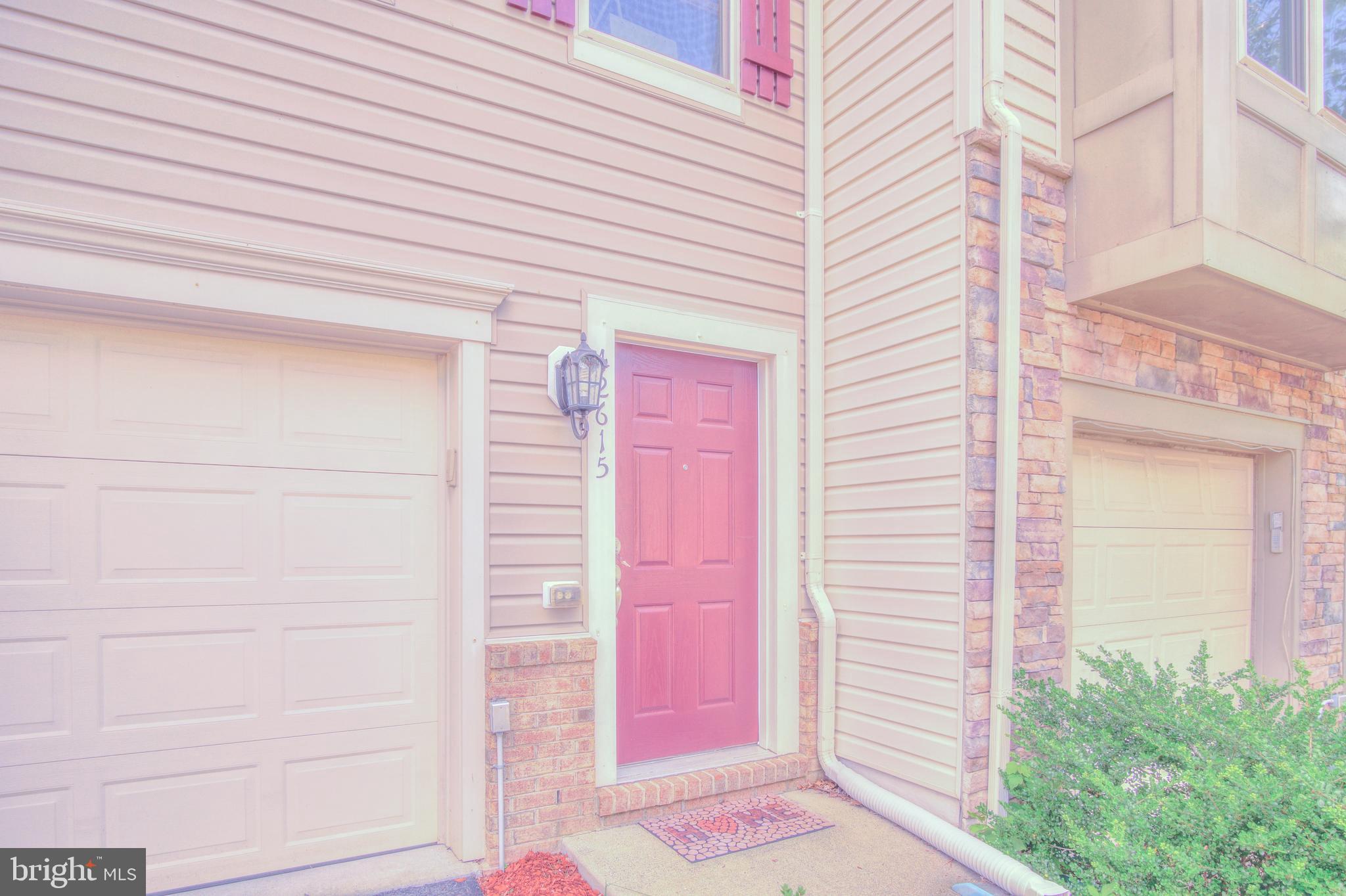 ALEXANDERS CHASE - Residential