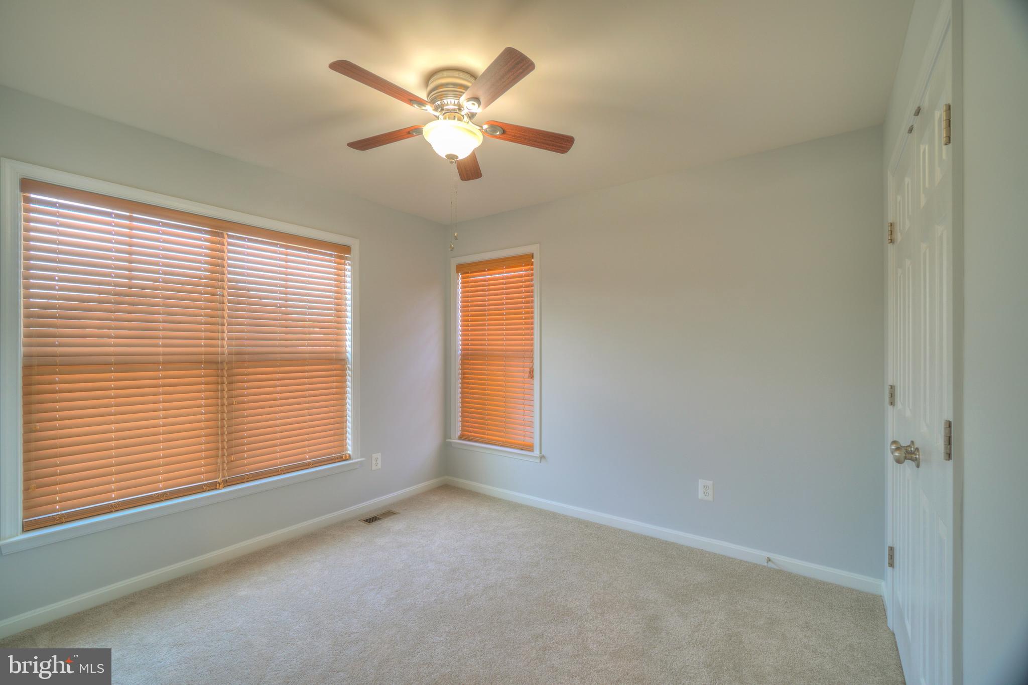 ALEXANDERS CHASE - Residential