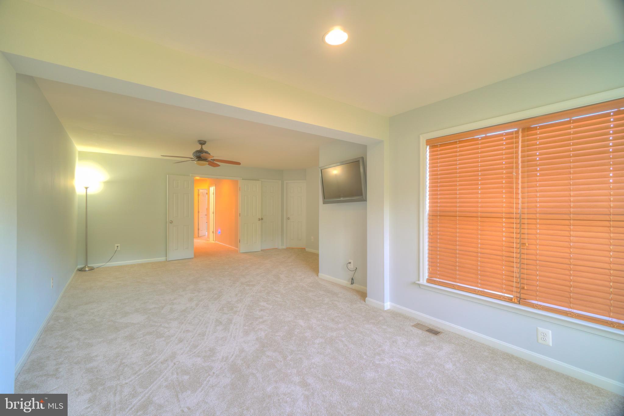 ALEXANDERS CHASE - Residential