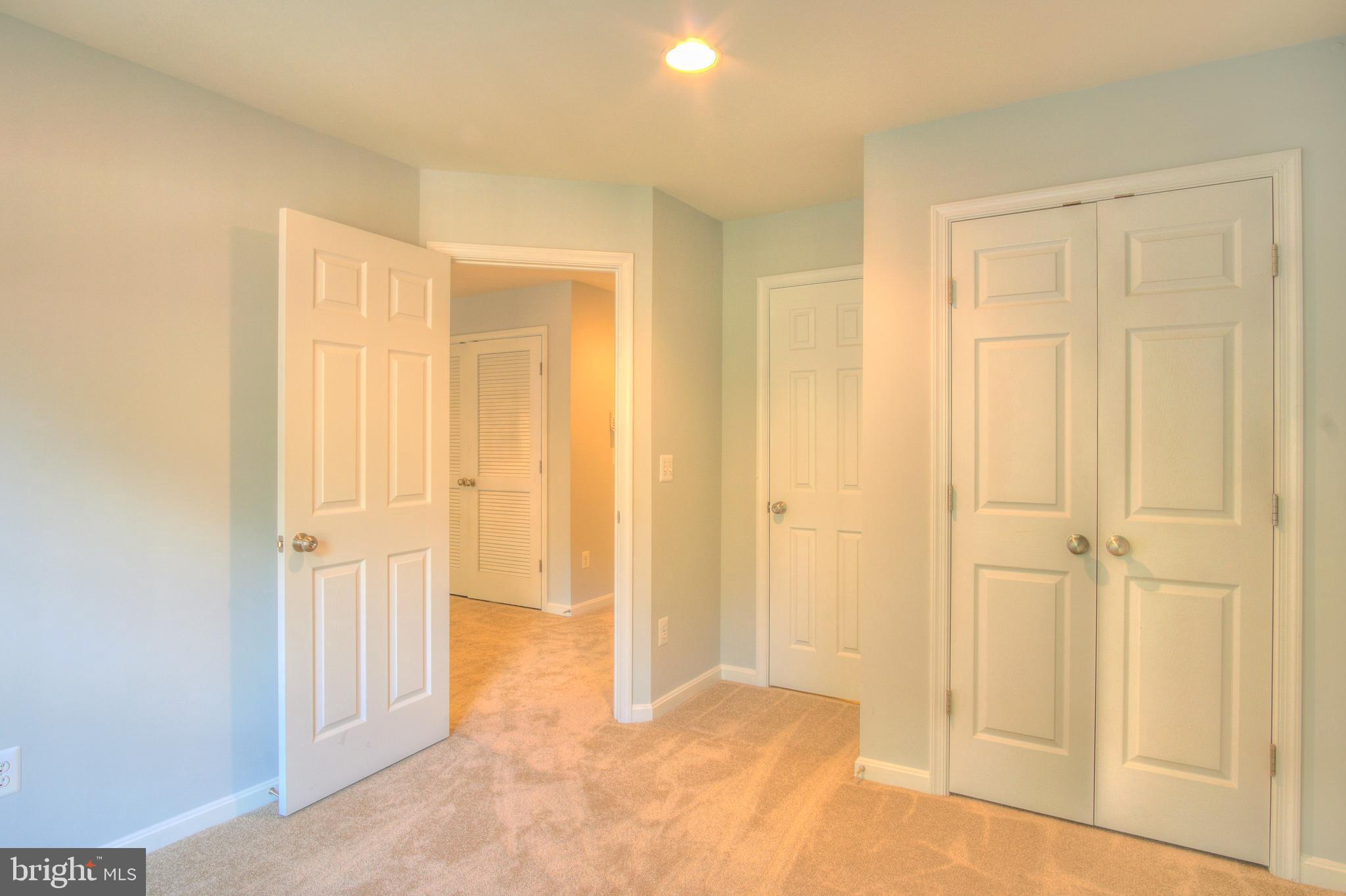 ALEXANDERS CHASE - Residential