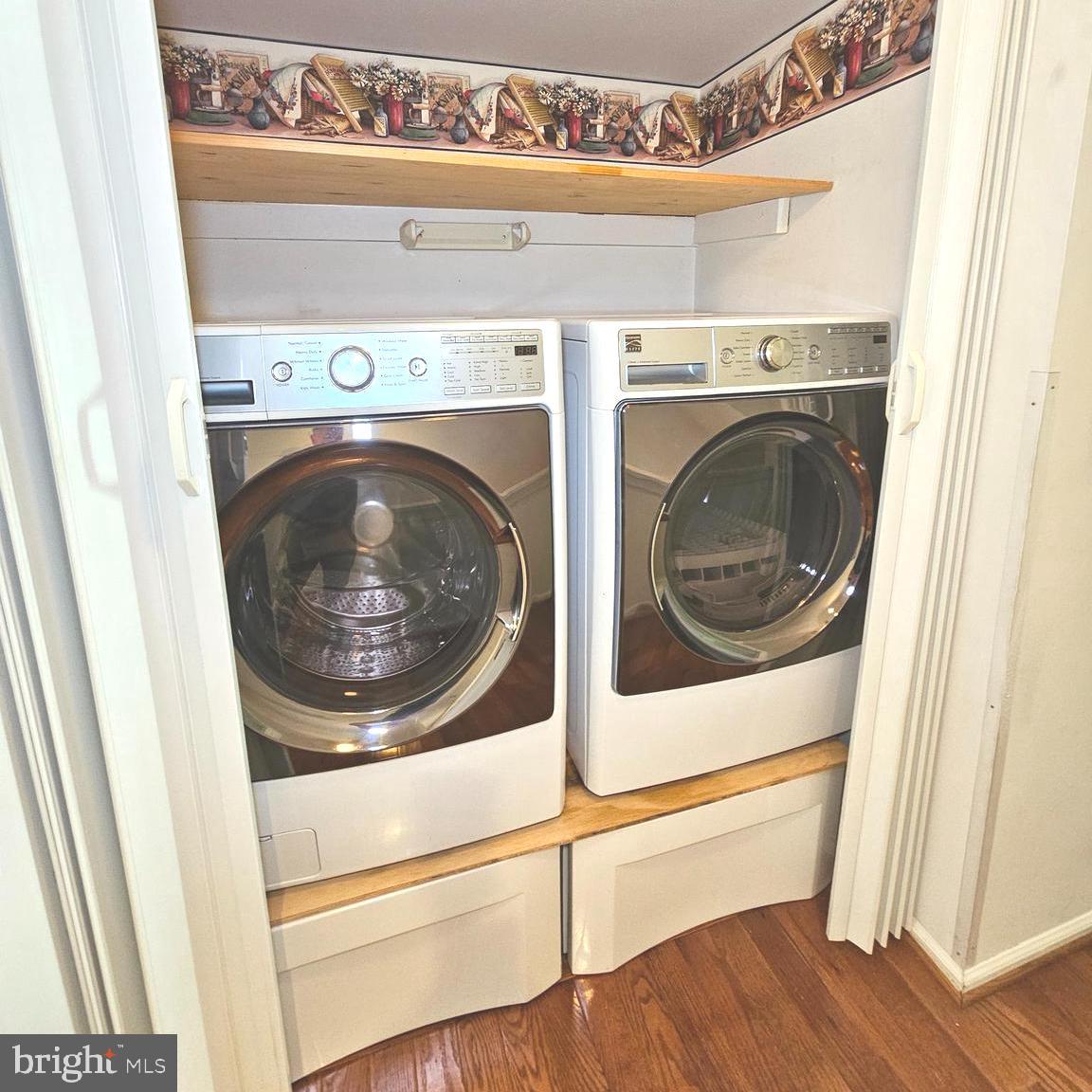 PINECREST - Residential Lease