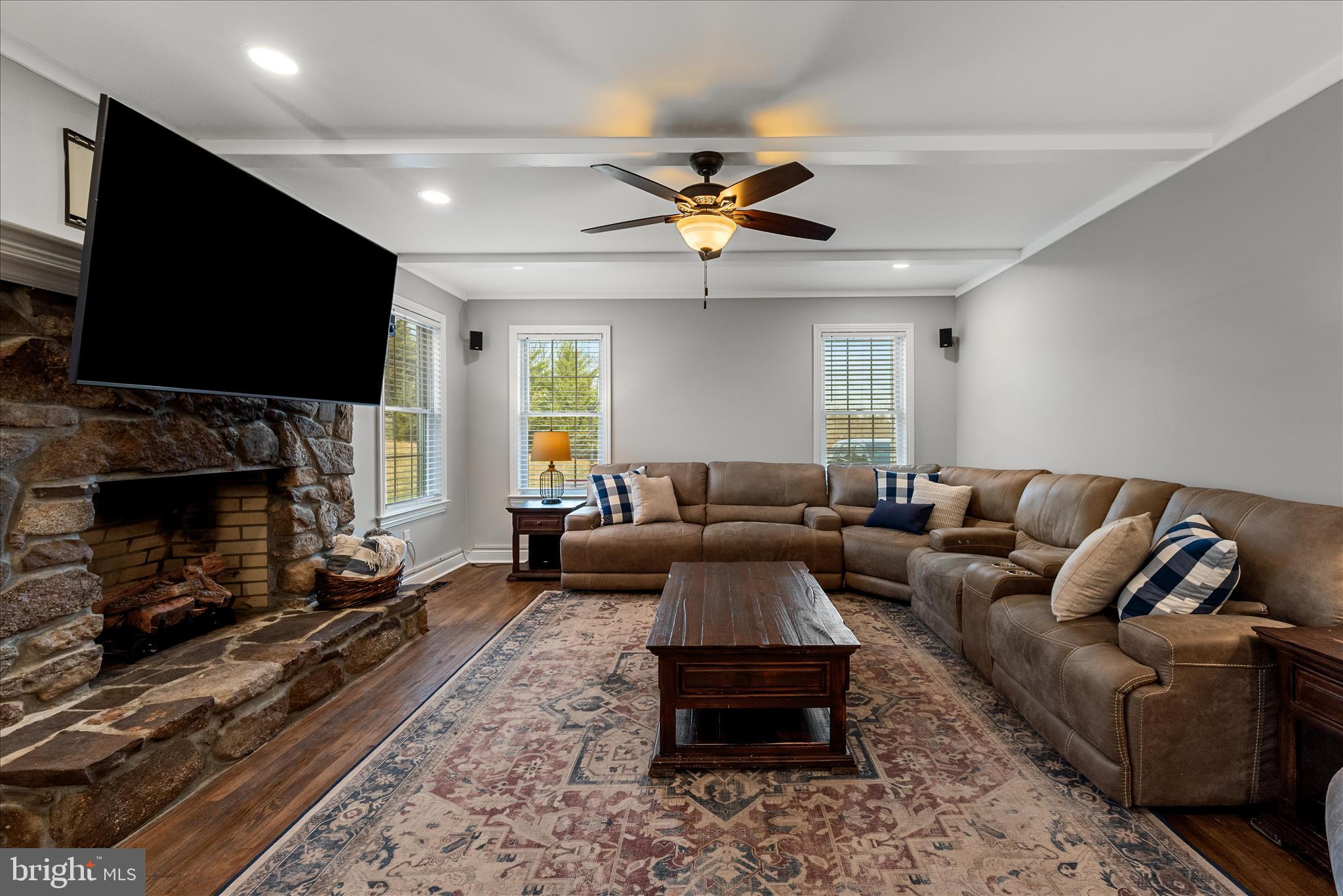 KEYSTONE ESTATES - Residential