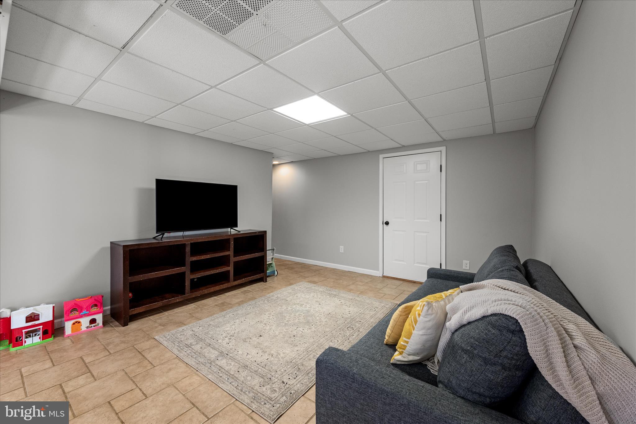 KEYSTONE ESTATES - Residential